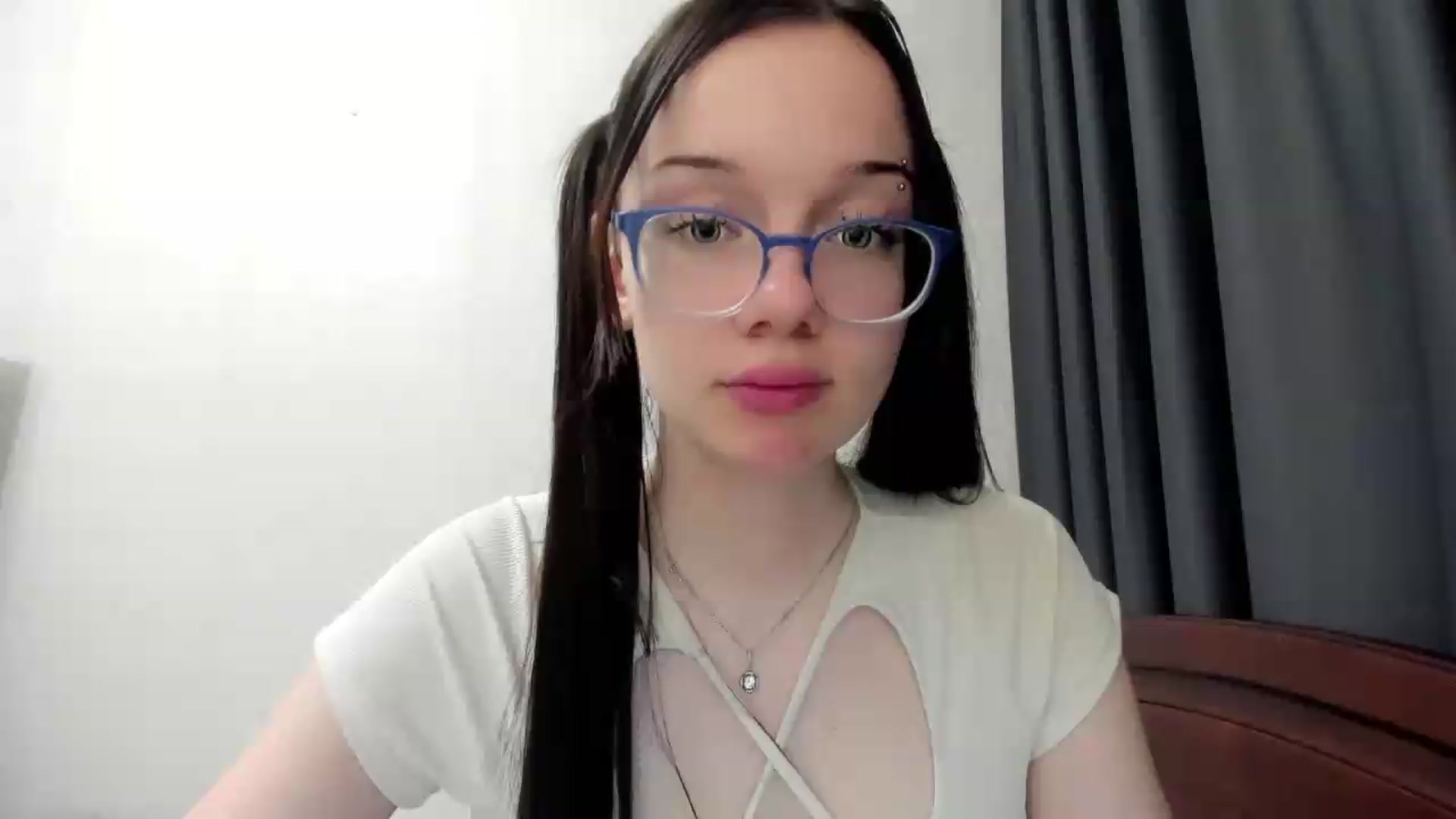 Gallery image thumbnail from Baby_Melania's myfreecams stream on, 09/27/2026, 24:20 image 13 of 20