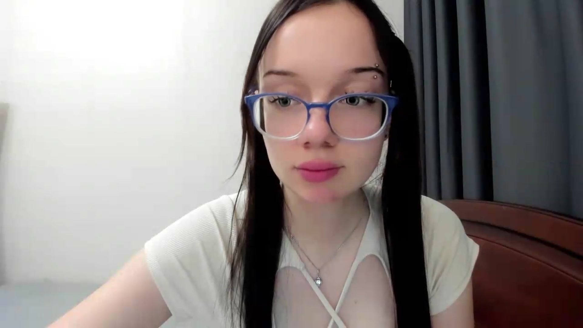 Gallery image thumbnail from Baby_Melania's myfreecams stream on, 09/27/2026, 24:20 image 8 of 20