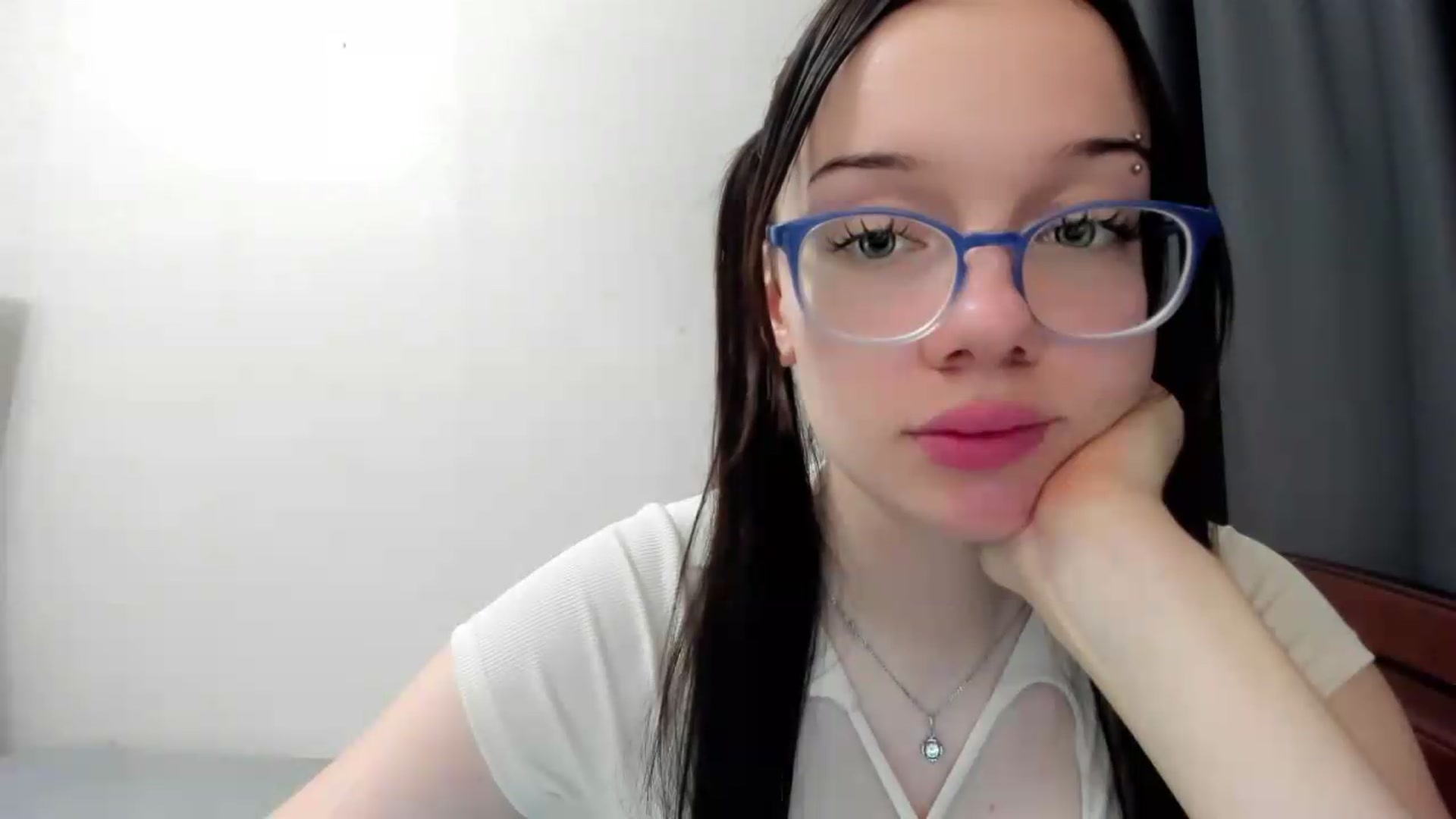 Gallery image thumbnail from Baby_Melania's myfreecams stream on, 09/27/2026, 24:20 image 6 of 20