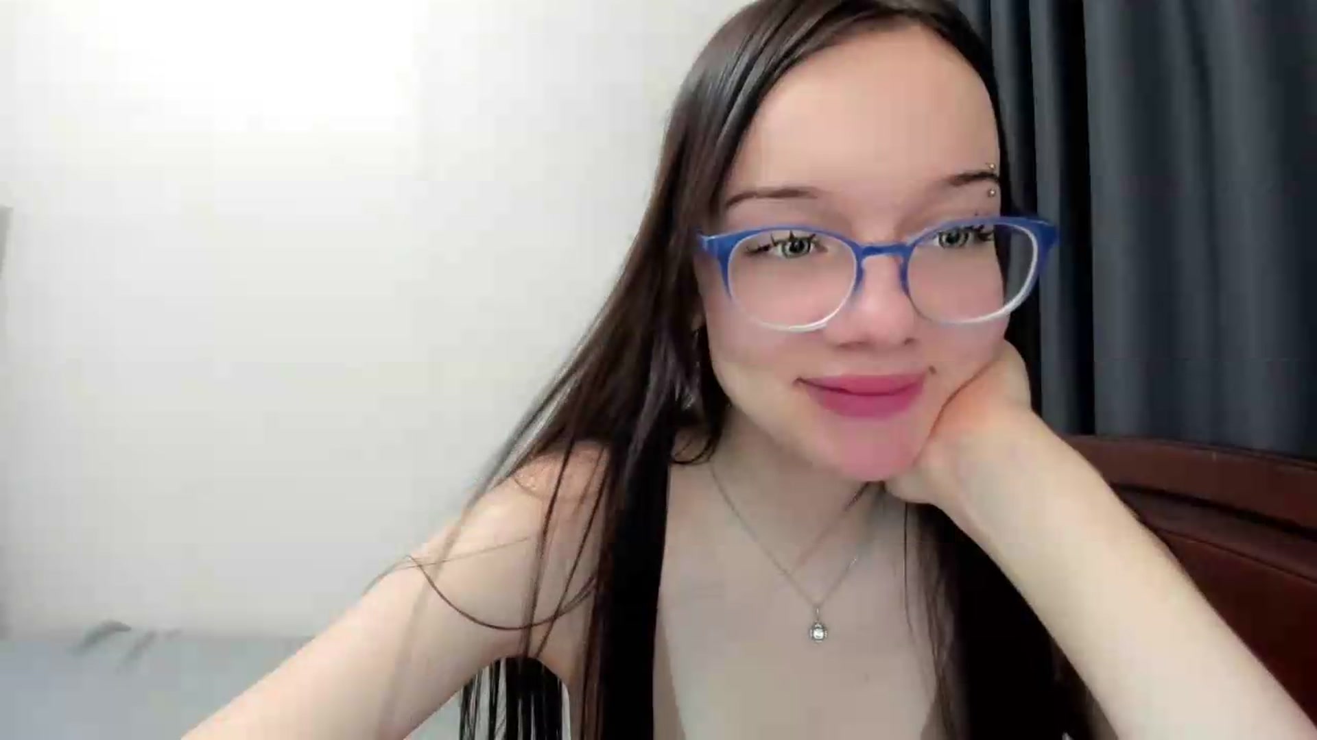 Gallery image thumbnail from Baby_Melania's myfreecams stream on, 09/29/2026, 24:00 image 9 of 20