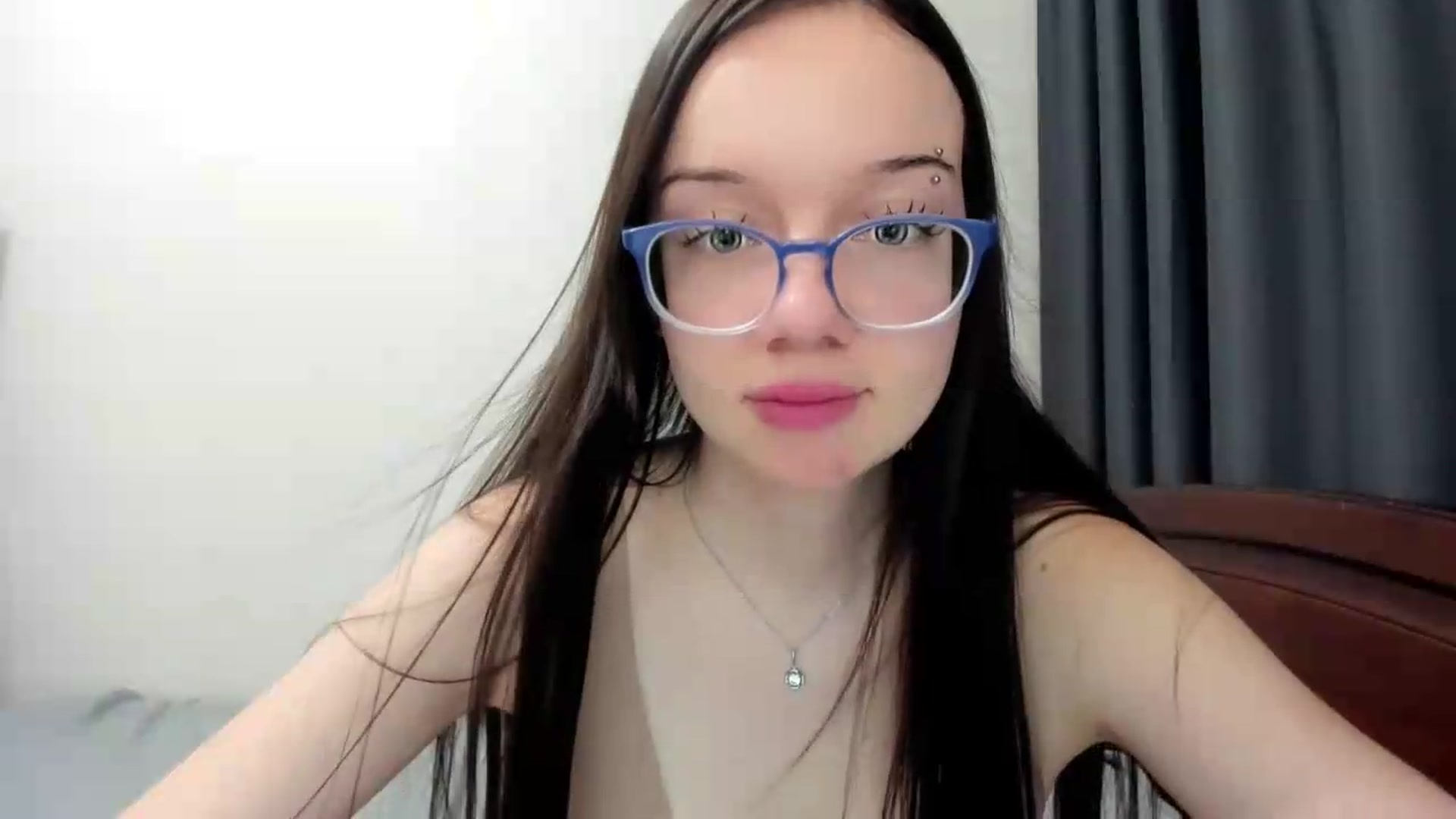 Gallery image thumbnail from Baby_Melania's myfreecams stream on, 09/29/2026, 24:00 image 20 of 20