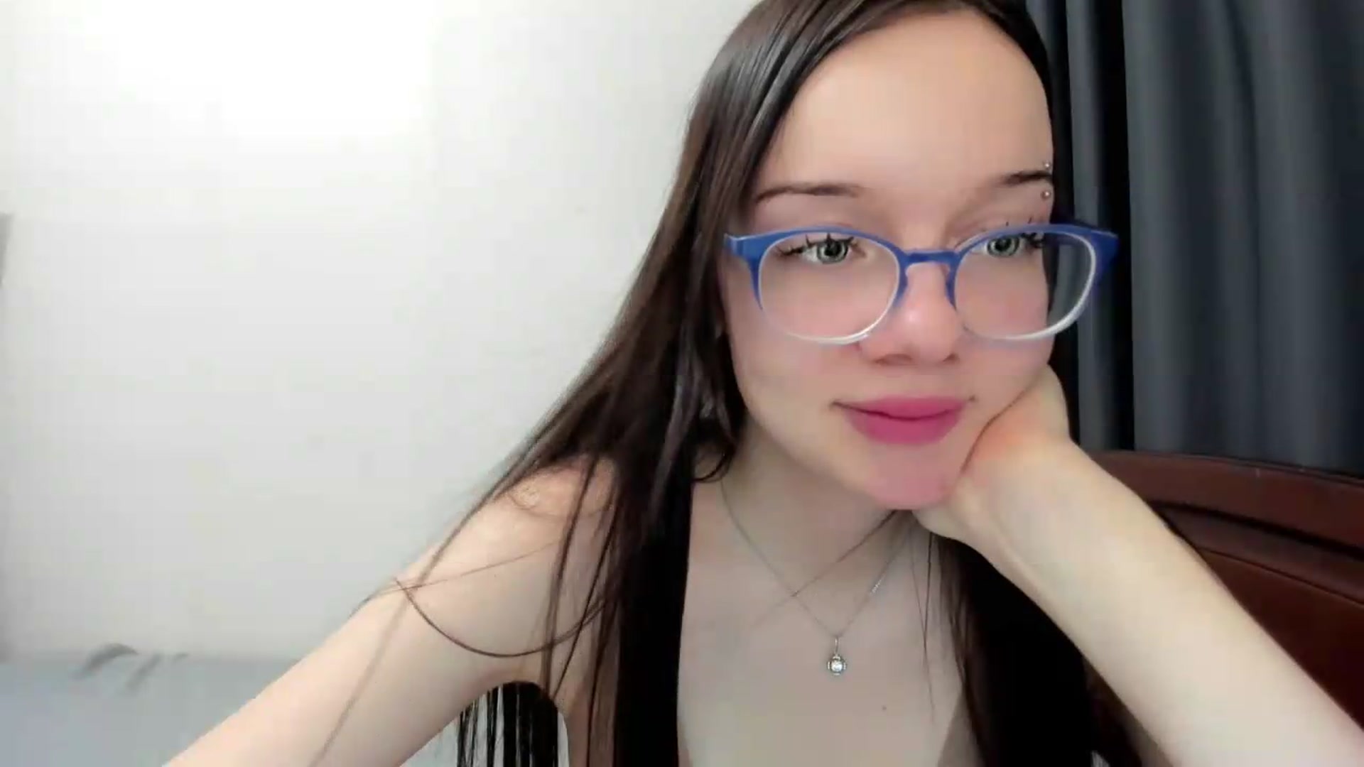 Gallery image thumbnail from Baby_Melania's myfreecams stream on, 09/29/2026, 24:00 image 8 of 20
