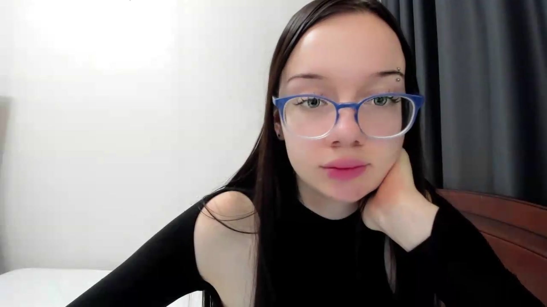 Gallery image thumbnail from Baby_Melania's myfreecams stream on, 09/29/2026, 20:23 image 15 of 20