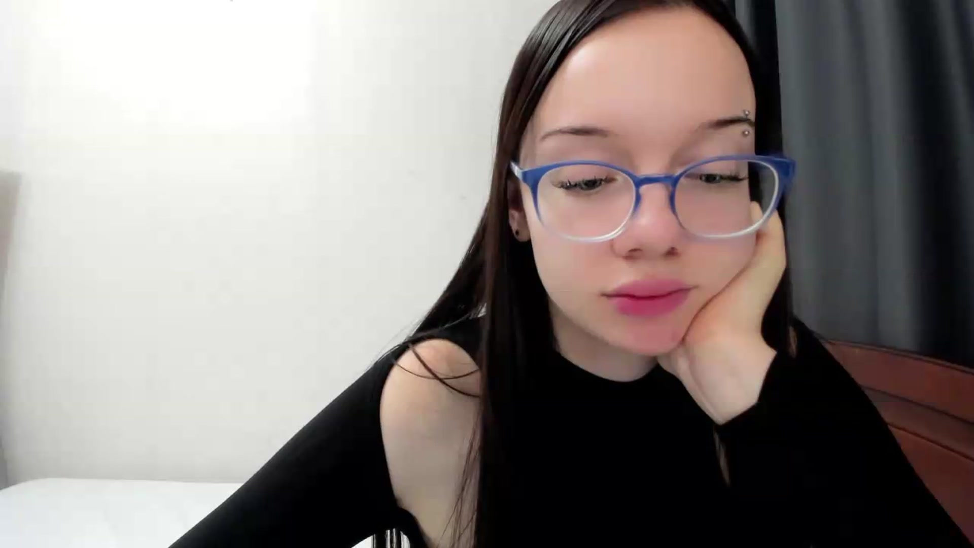 Gallery image thumbnail from Baby_Melania's myfreecams stream on, 09/29/2026, 20:23 image 10 of 20
