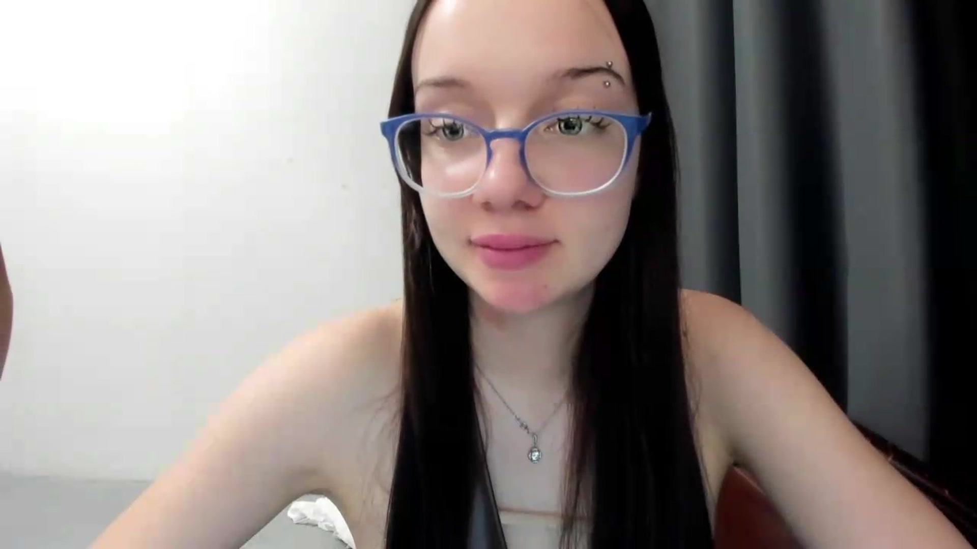 Gallery image thumbnail from Baby_Melania's myfreecams stream on, 10/05/2026, 19:51 image 19 of 20