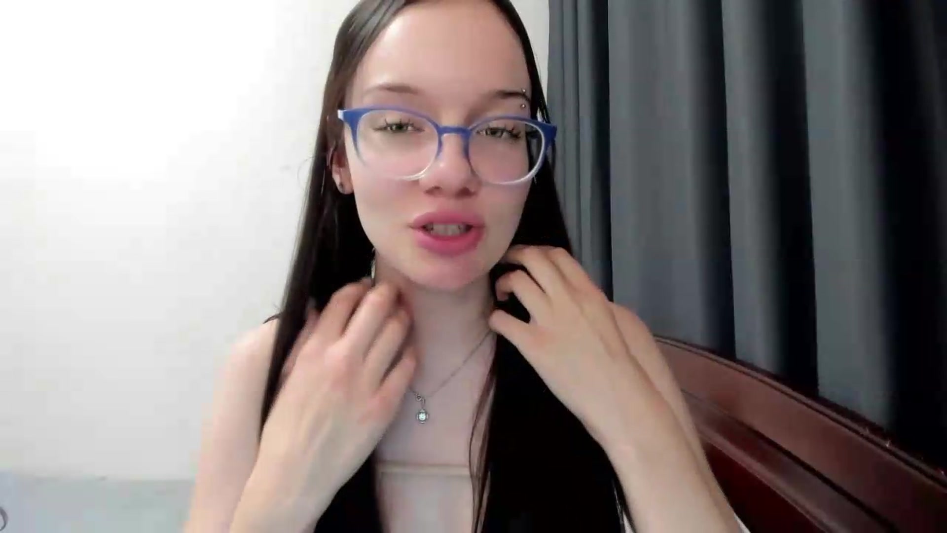 Gallery image thumbnail from Baby_Melania's myfreecams stream on, 10/05/2026, 21:43 image 4 of 20