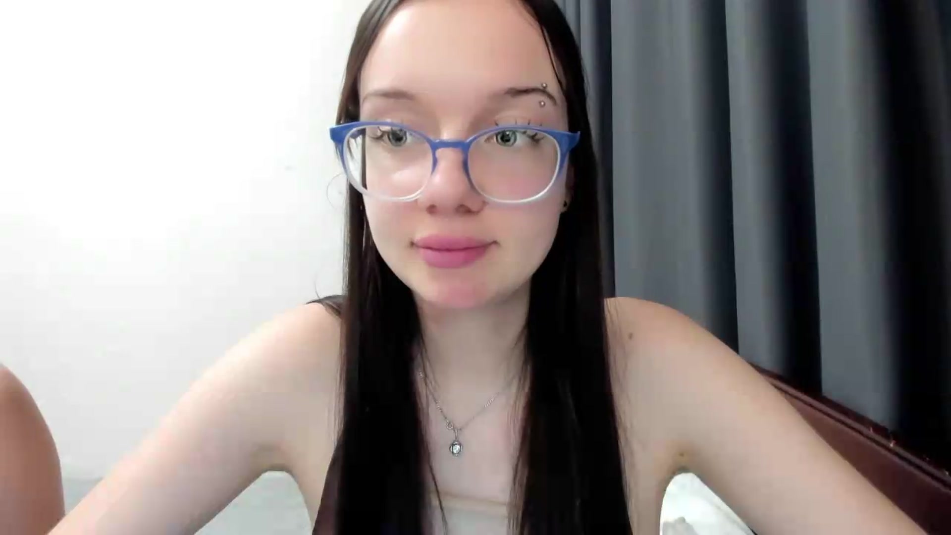 Gallery image thumbnail from Baby_Melania's myfreecams stream on, 10/05/2026, 21:43 image 11 of 20