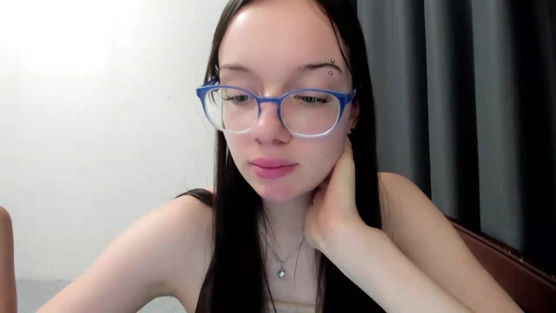 Gallery image thumbnail from Baby_Melania's myfreecams stream on, 10/05/2026, 21:43 image 13 of 20