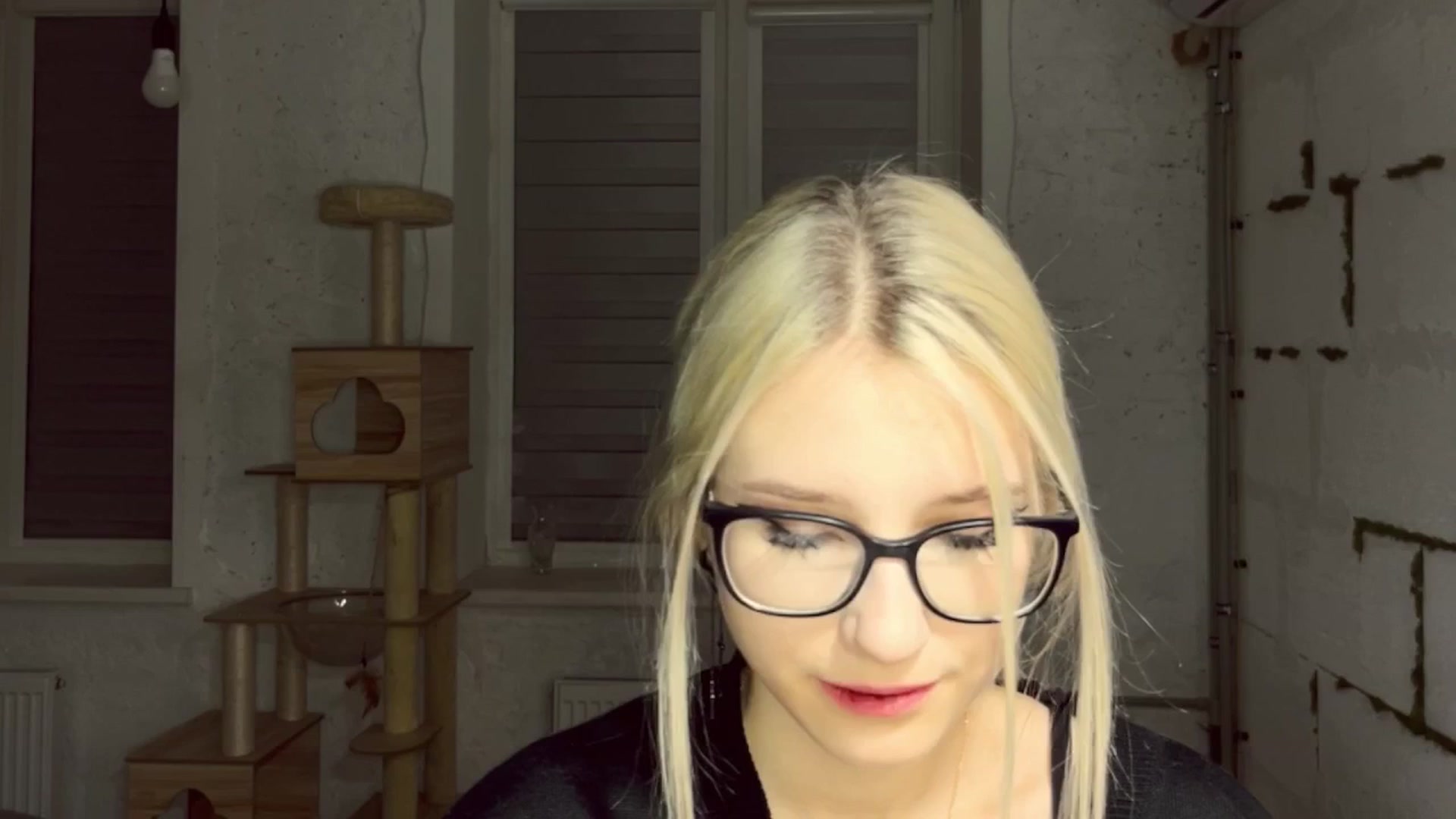 Gallery image thumbnail from Baby_Polly's myfreecams stream on, 03/24/2026, 24:00 image 12 of 20