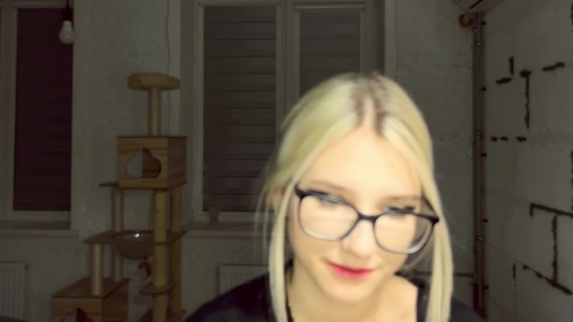 Gallery image thumbnail from Baby_Polly's myfreecams stream on, 03/24/2026, 24:00 image 8 of 20