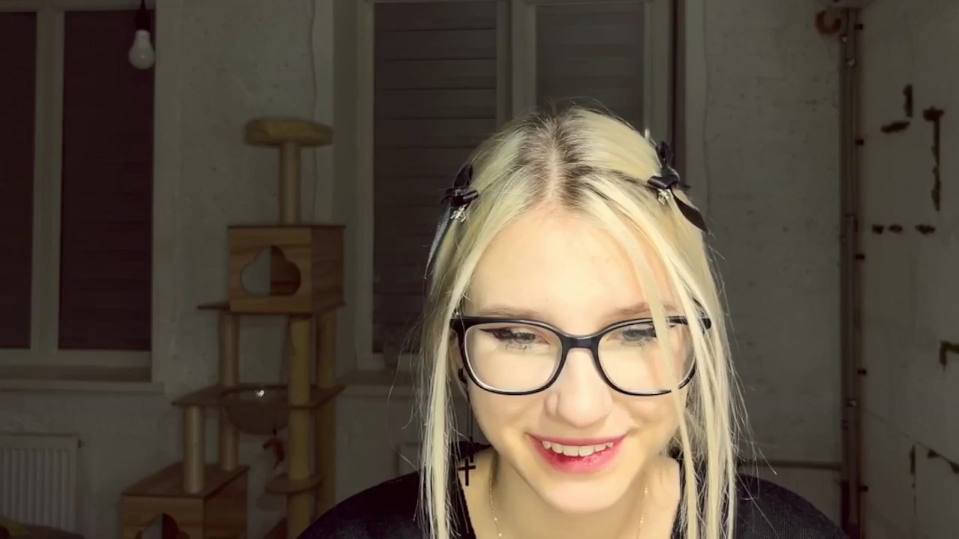 Gallery image thumbnail from Baby_Polly's myfreecams stream on, 03/24/2026, 24:43 image 17 of 20