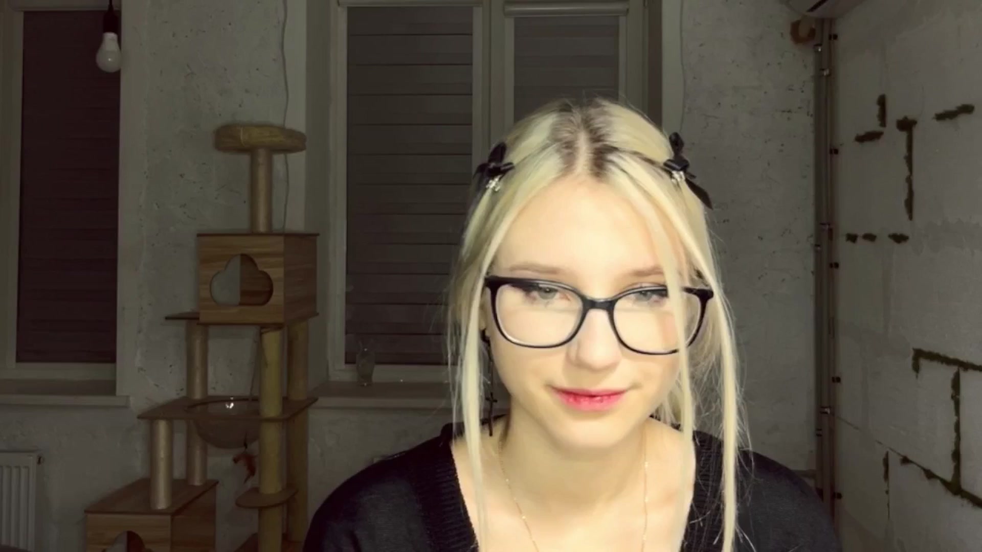 Gallery image thumbnail from Baby_Polly's myfreecams stream on, 03/24/2026, 24:43 image 10 of 20
