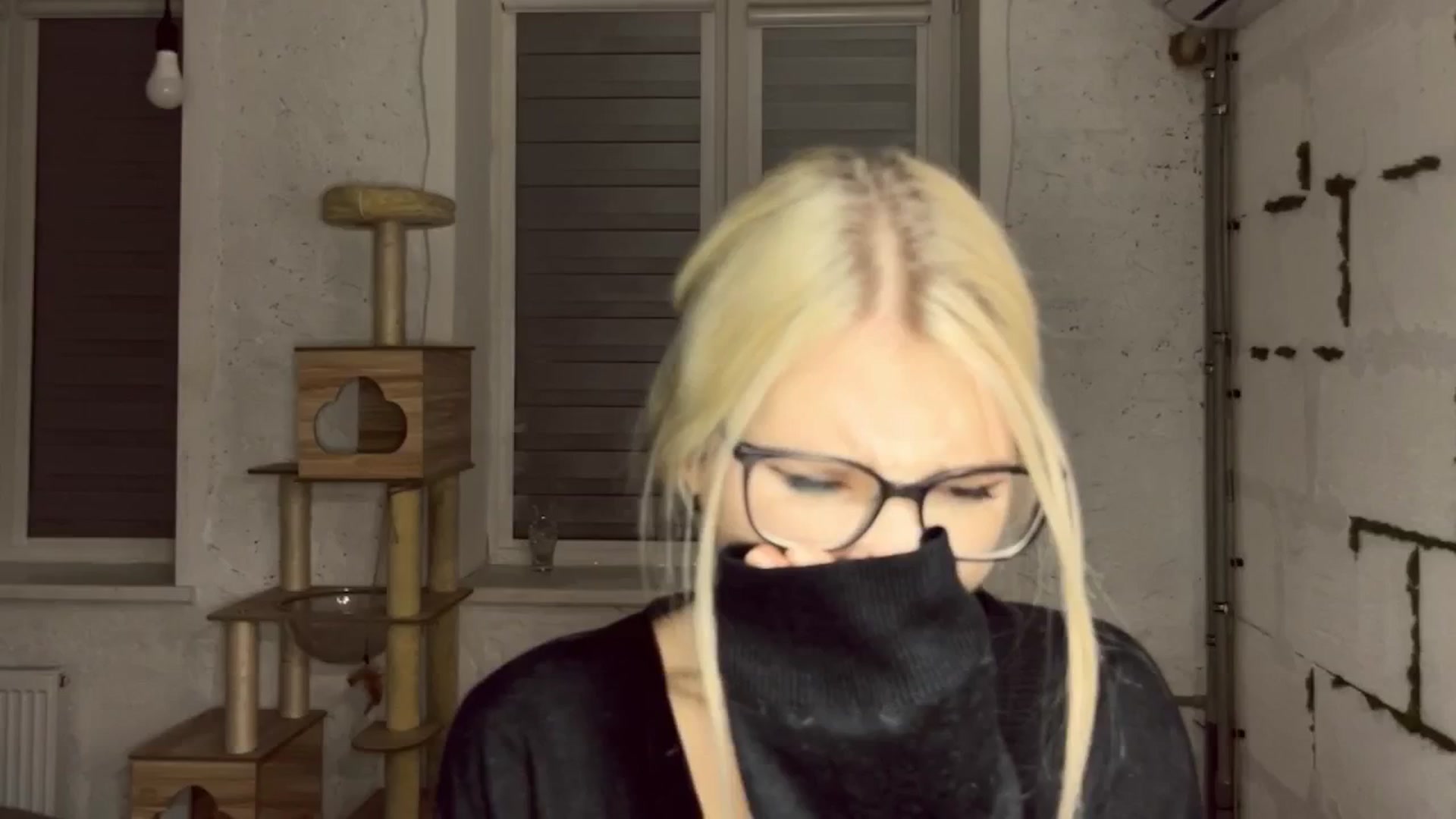 Gallery image thumbnail from Baby_Polly's myfreecams stream on, 03/24/2026, 24:43 image 5 of 20