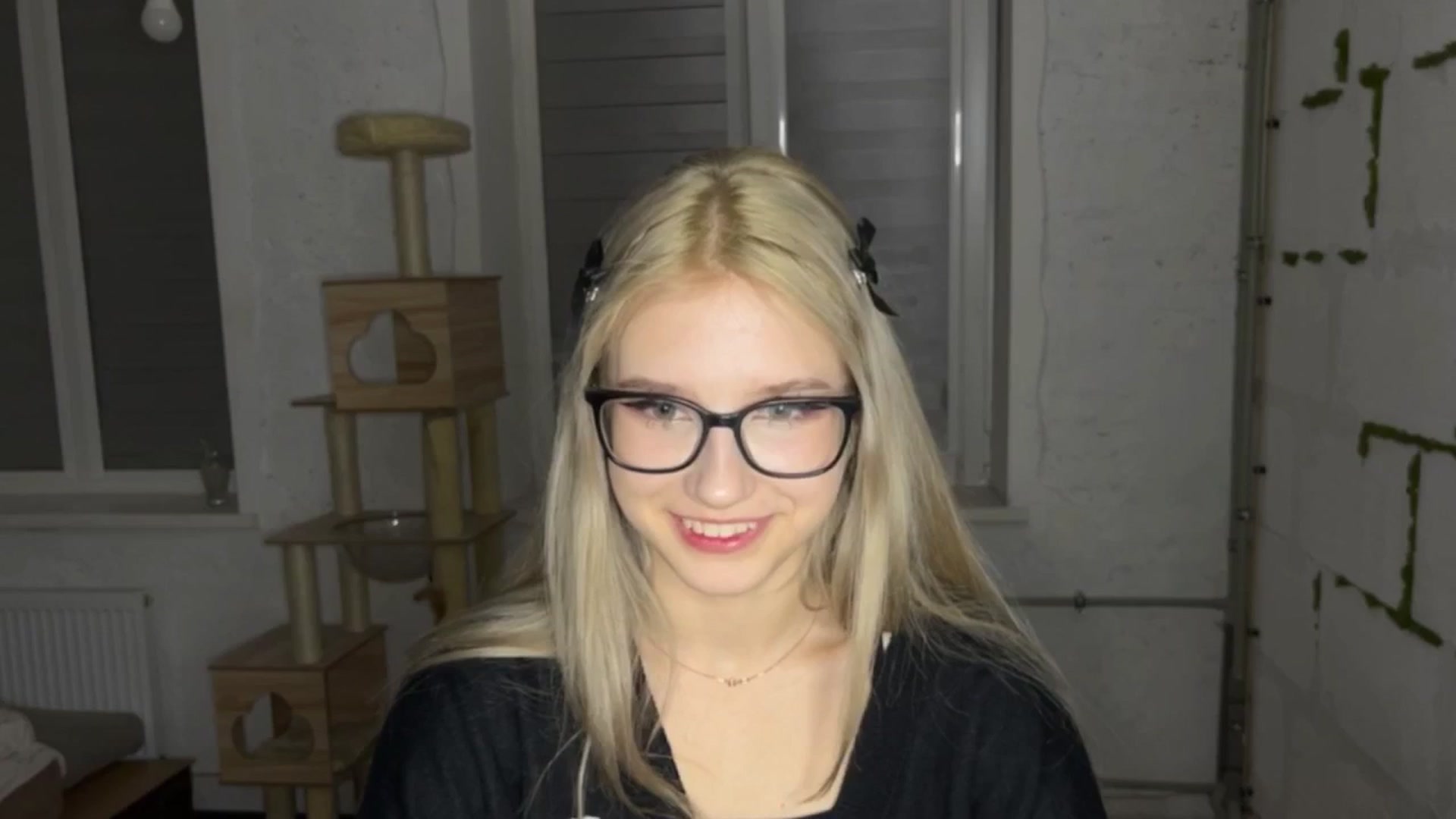 Gallery image thumbnail from Baby_Polly's myfreecams stream on, 03/27/2026, 22:57 image 1 of 20