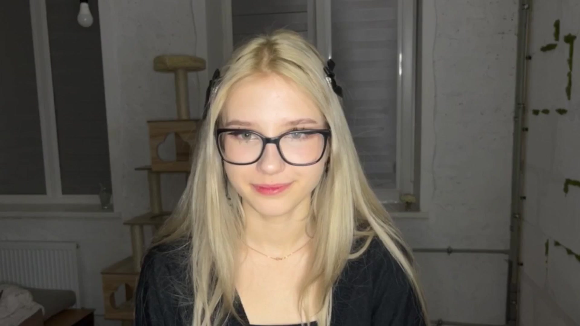 Gallery image thumbnail from Baby_Polly's myfreecams stream on, 03/27/2026, 22:57 image 8 of 20