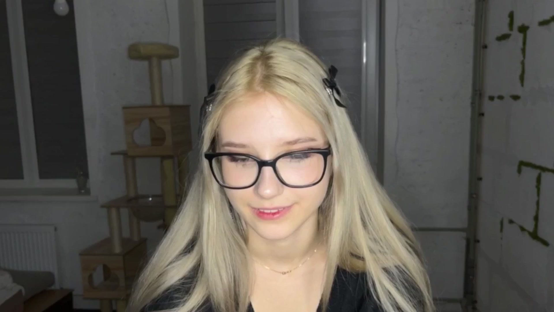 Gallery image thumbnail from Baby_Polly's myfreecams stream on, 03/27/2026, 22:57 image 3 of 20