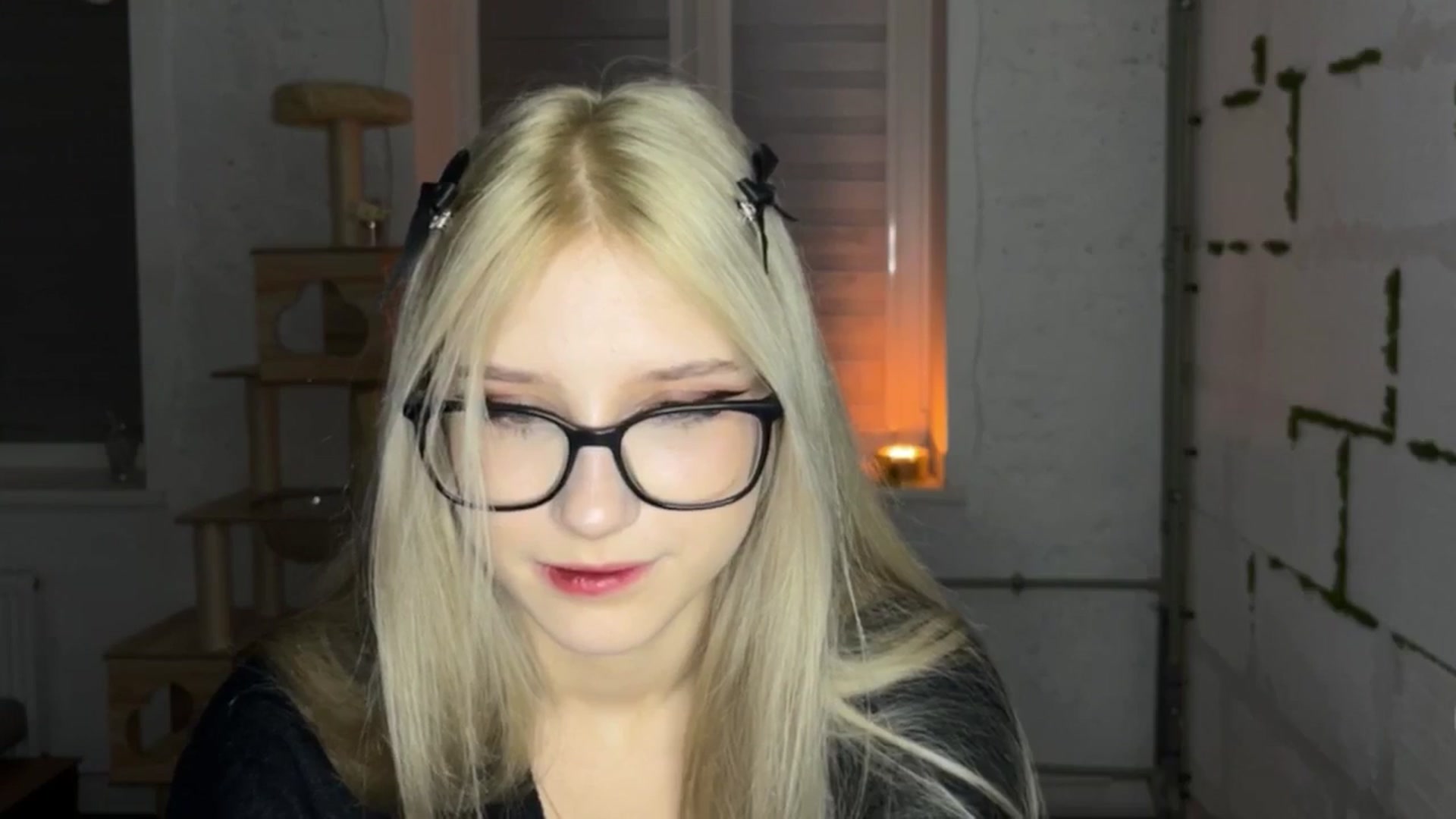 Gallery image thumbnail from Baby_Polly's myfreecams stream on, 03/28/2026, 22:11 image 3 of 20