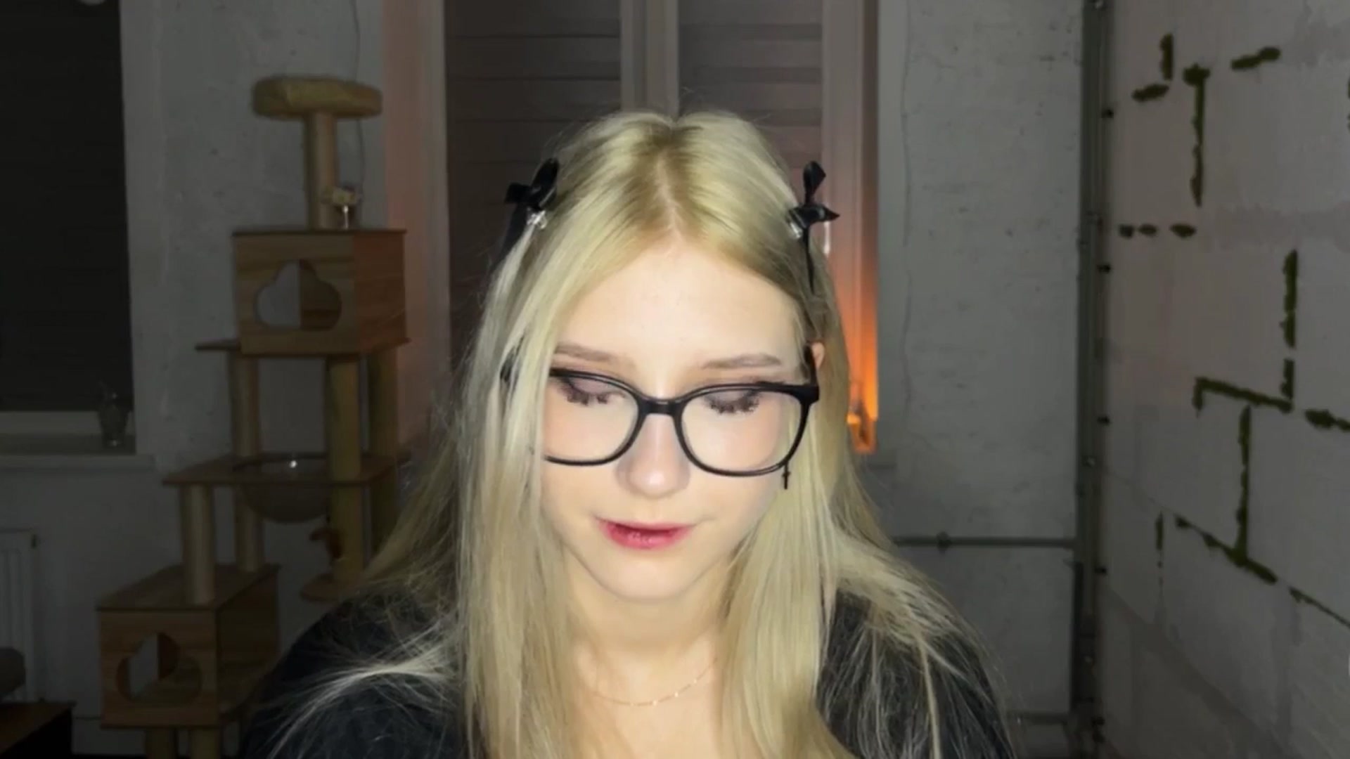 Gallery image thumbnail from Baby_Polly's myfreecams stream on, 03/28/2026, 22:11 image 20 of 20