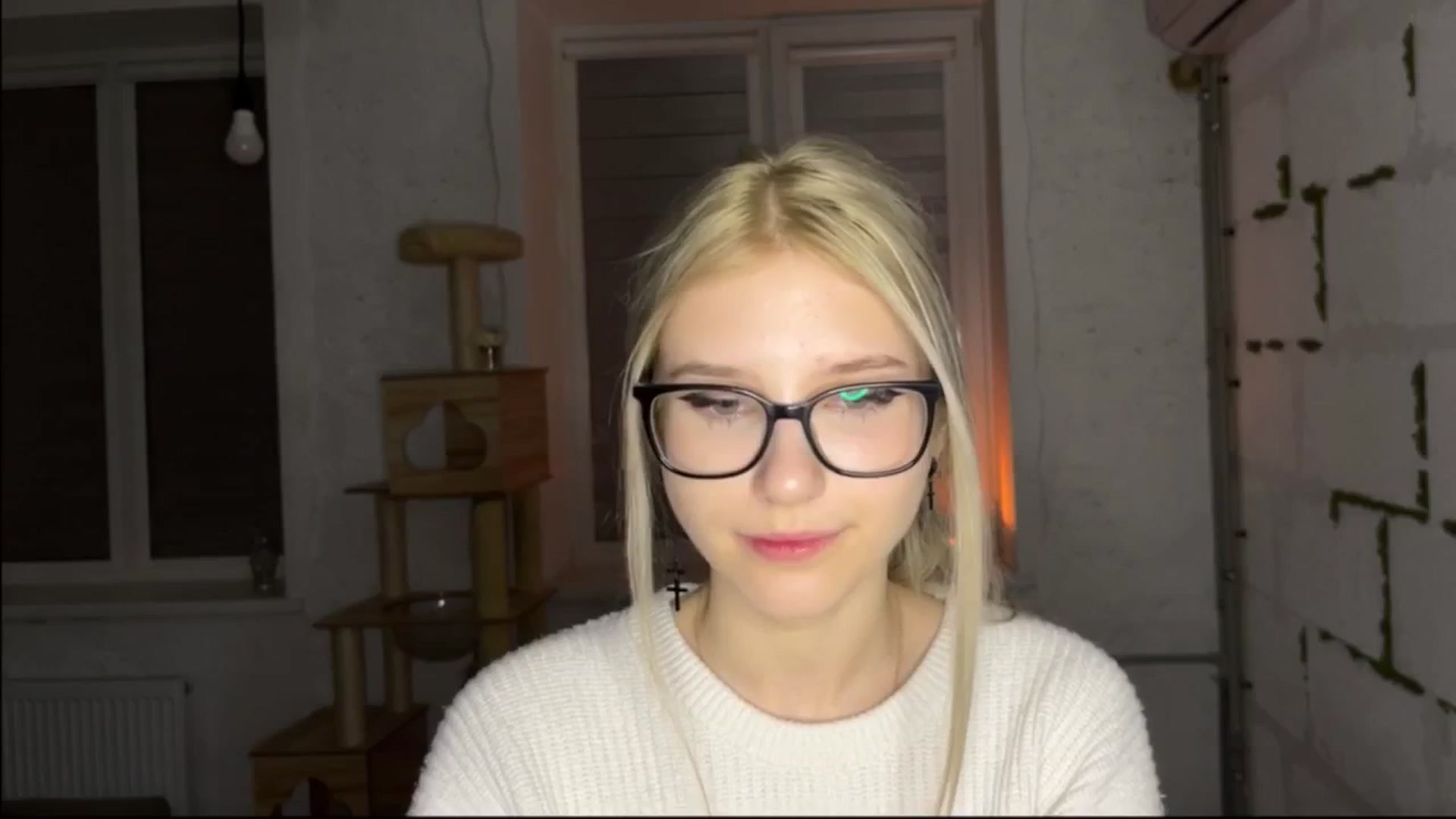 Gallery image thumbnail from Baby_Polly's myfreecams stream on, 03/30/2026, 02:20 image 11 of 20