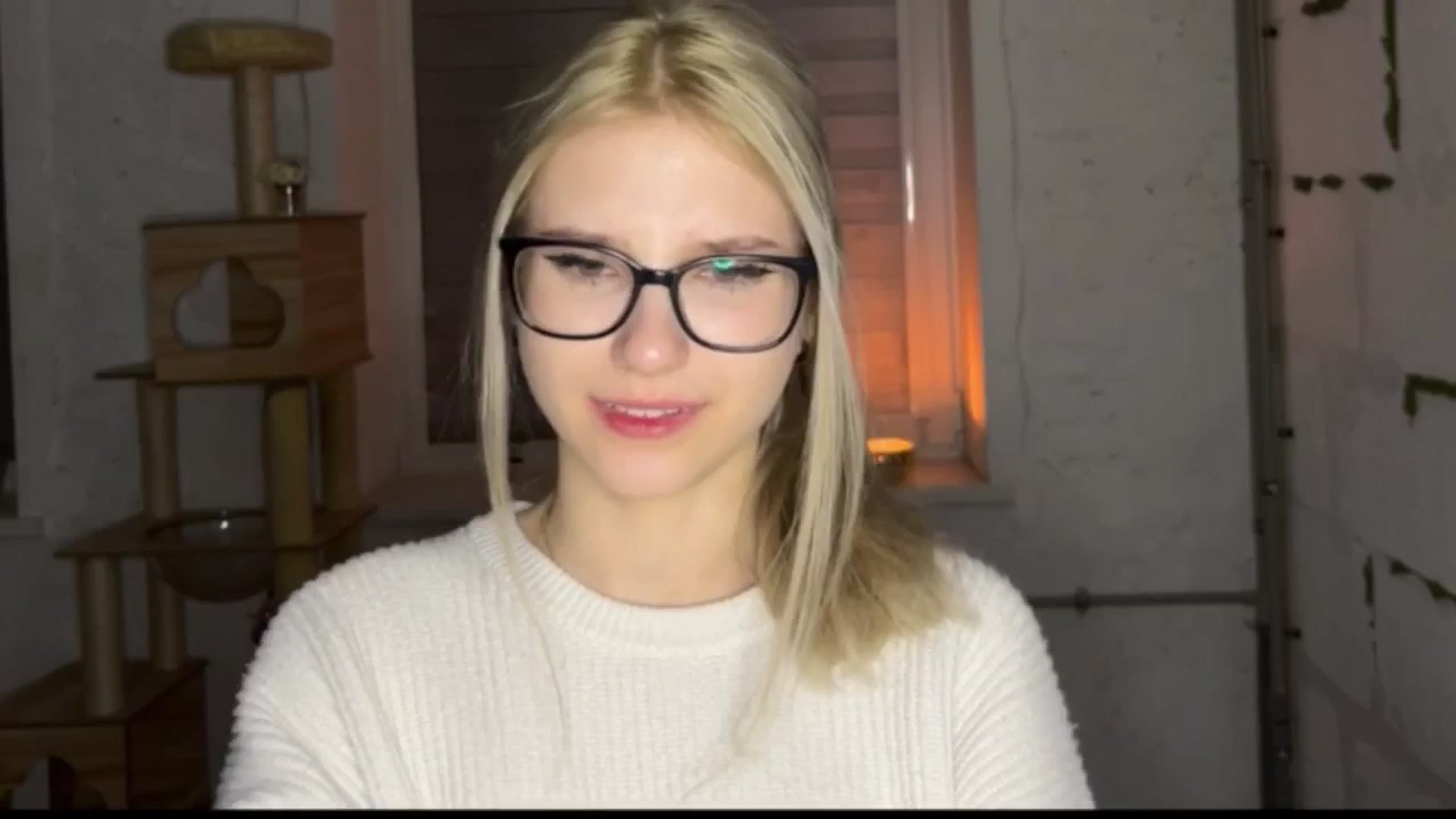 Gallery image thumbnail from Baby_Polly's myfreecams stream on, 03/30/2026, 02:20 image 19 of 20
