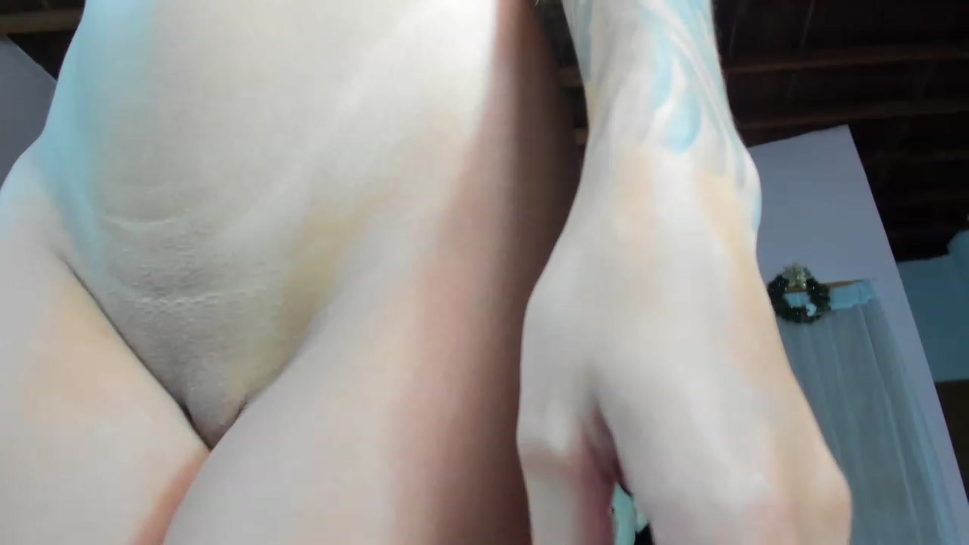 Gallery image thumbnail from Baby_Sweet01's myfreecams stream on, 12/04/2022, 21:31 image 12 of 20