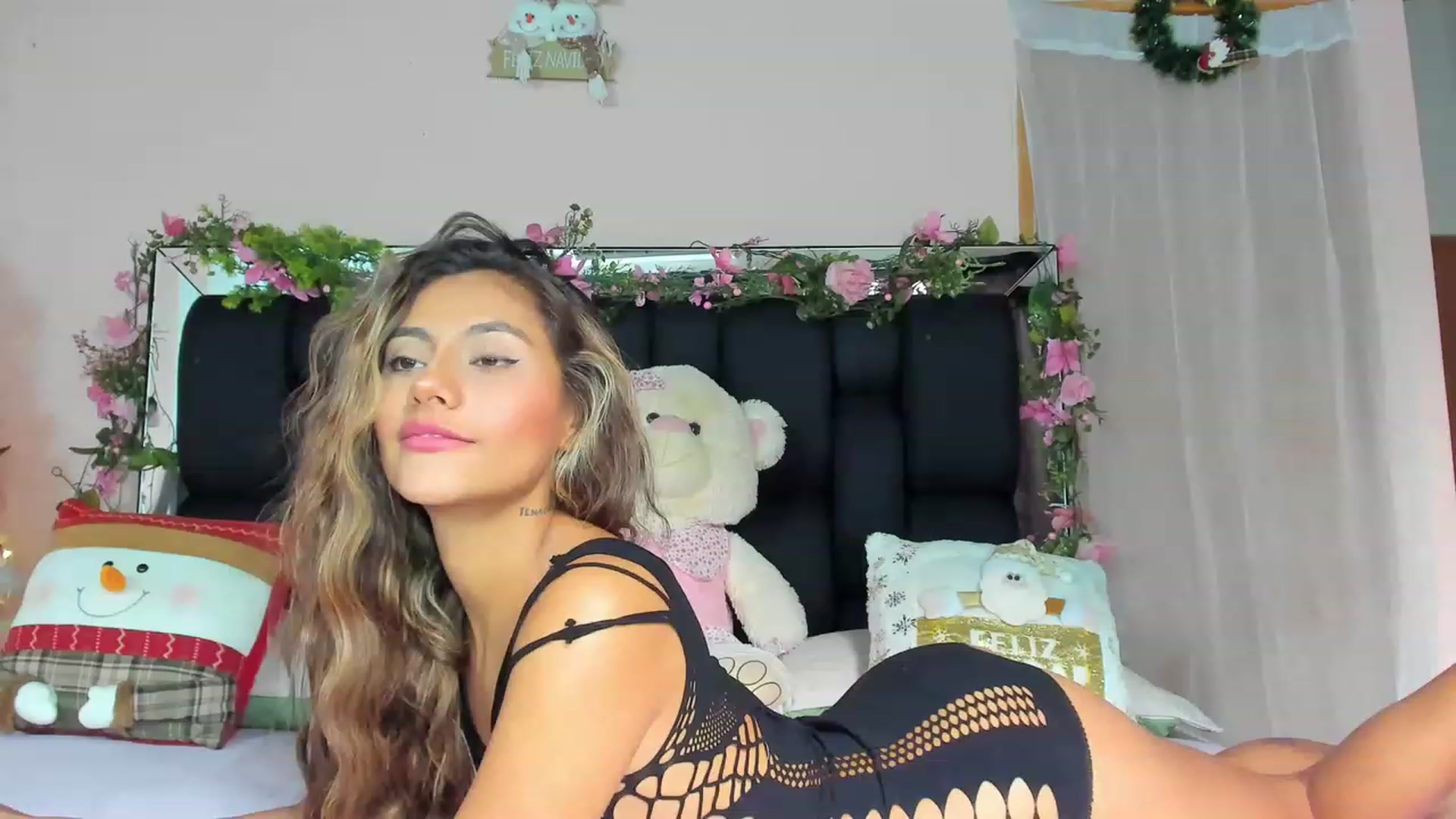 Gallery image thumbnail from Baby_Sweet01's myfreecams stream on, 12/05/2022, 18:37 image 17 of 20