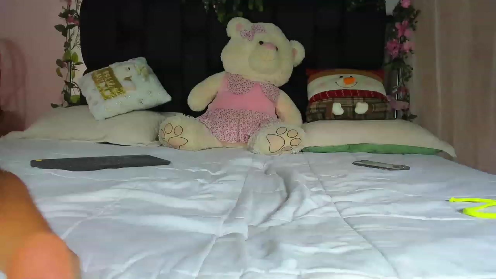Gallery image thumbnail from Baby_Sweet01's myfreecams stream on, 12/26/2022, 20:09 image 5 of 20
