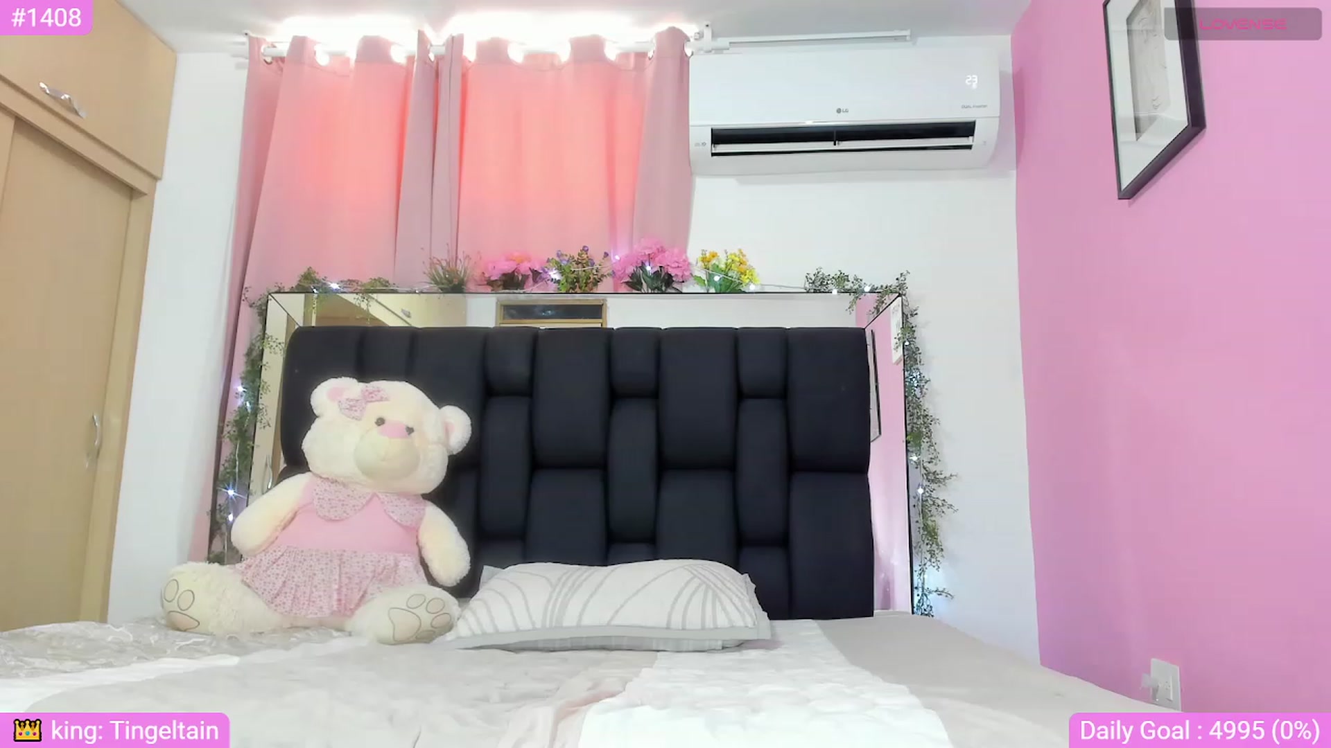 Gallery image thumbnail from Baby_Sweet01's myfreecams stream on, 02/13/2024, 20:09 image 1 of 20