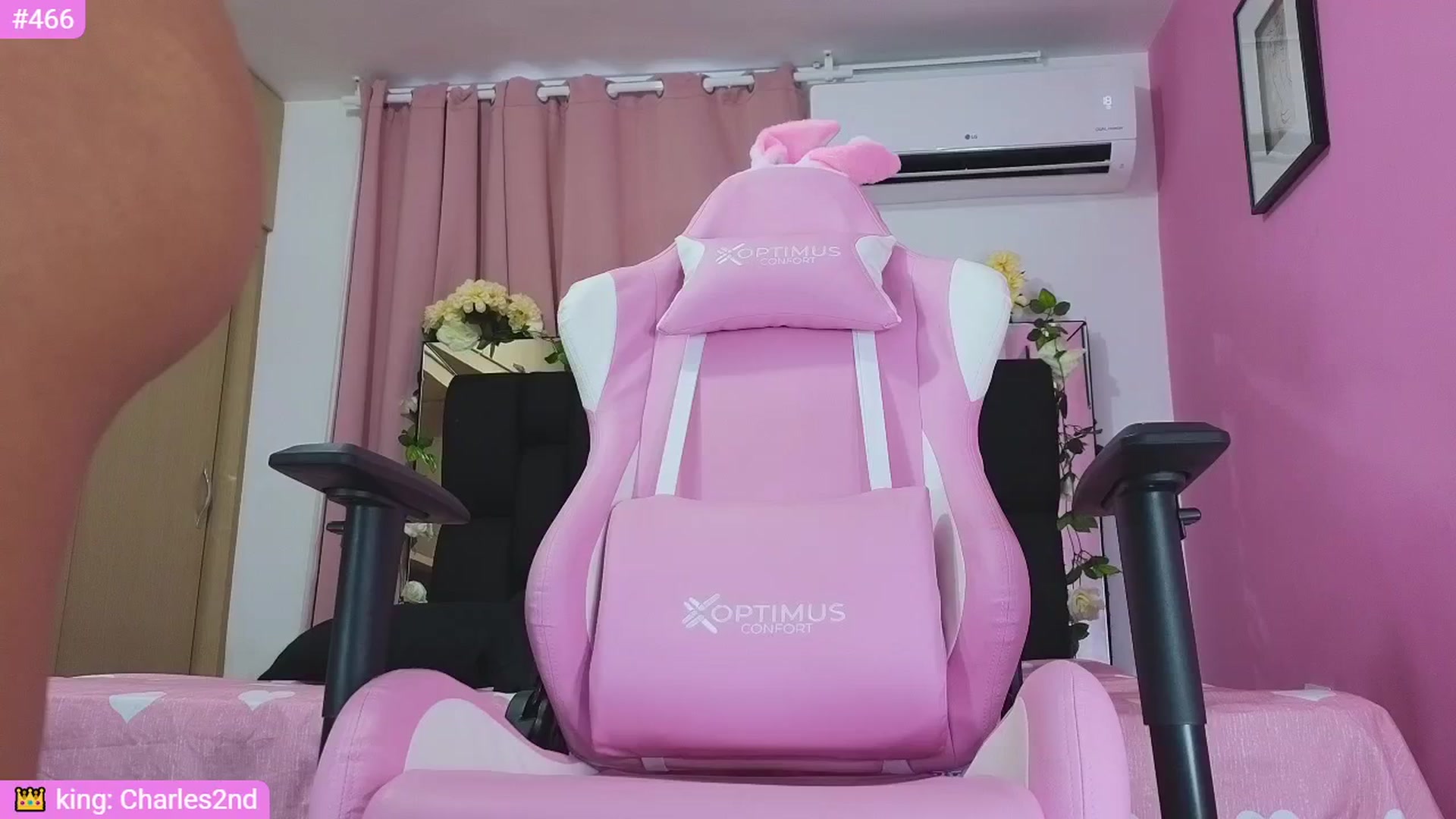 Gallery image thumbnail from Baby_Sweet01's myfreecams stream on, 07/22/2024, 23:26 image 18 of 20