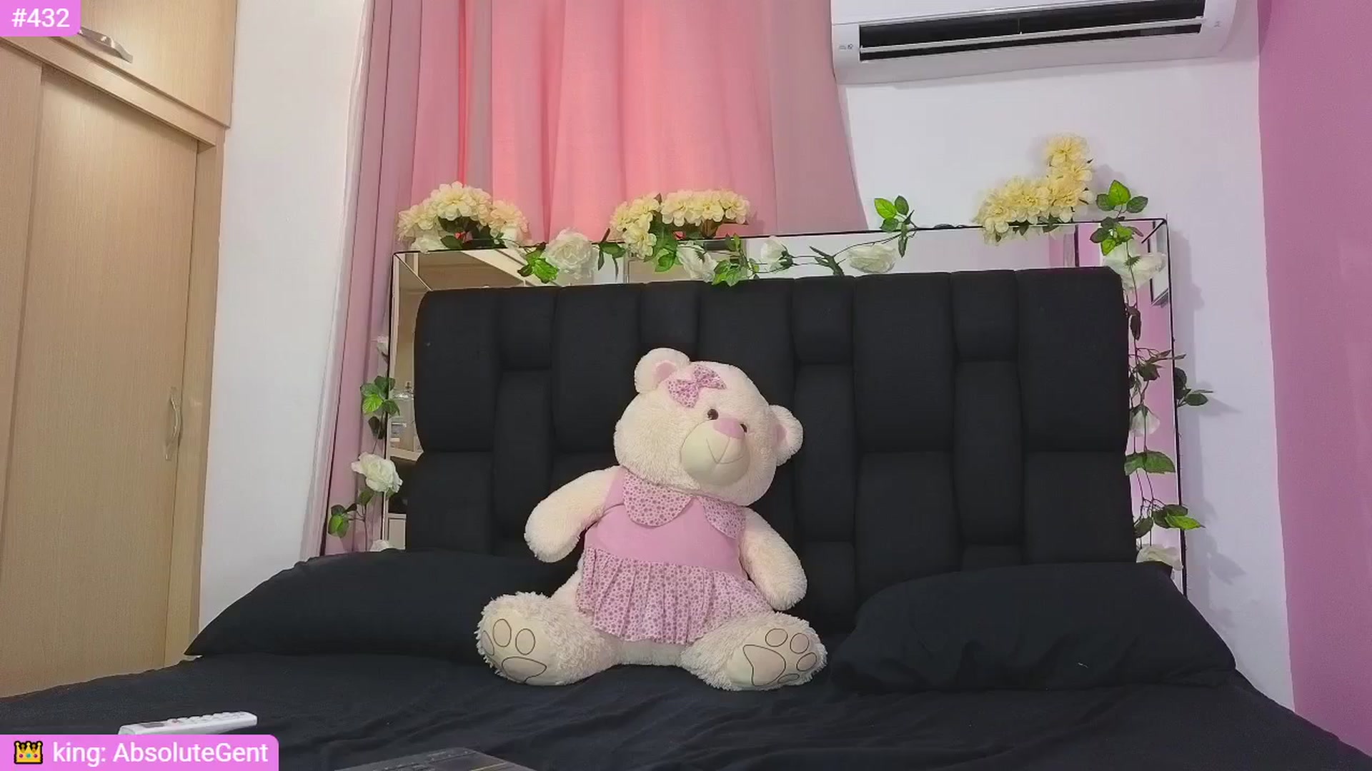 Gallery image thumbnail from Baby_Sweet01's myfreecams stream on, 07/27/2024, 21:18 image 20 of 20