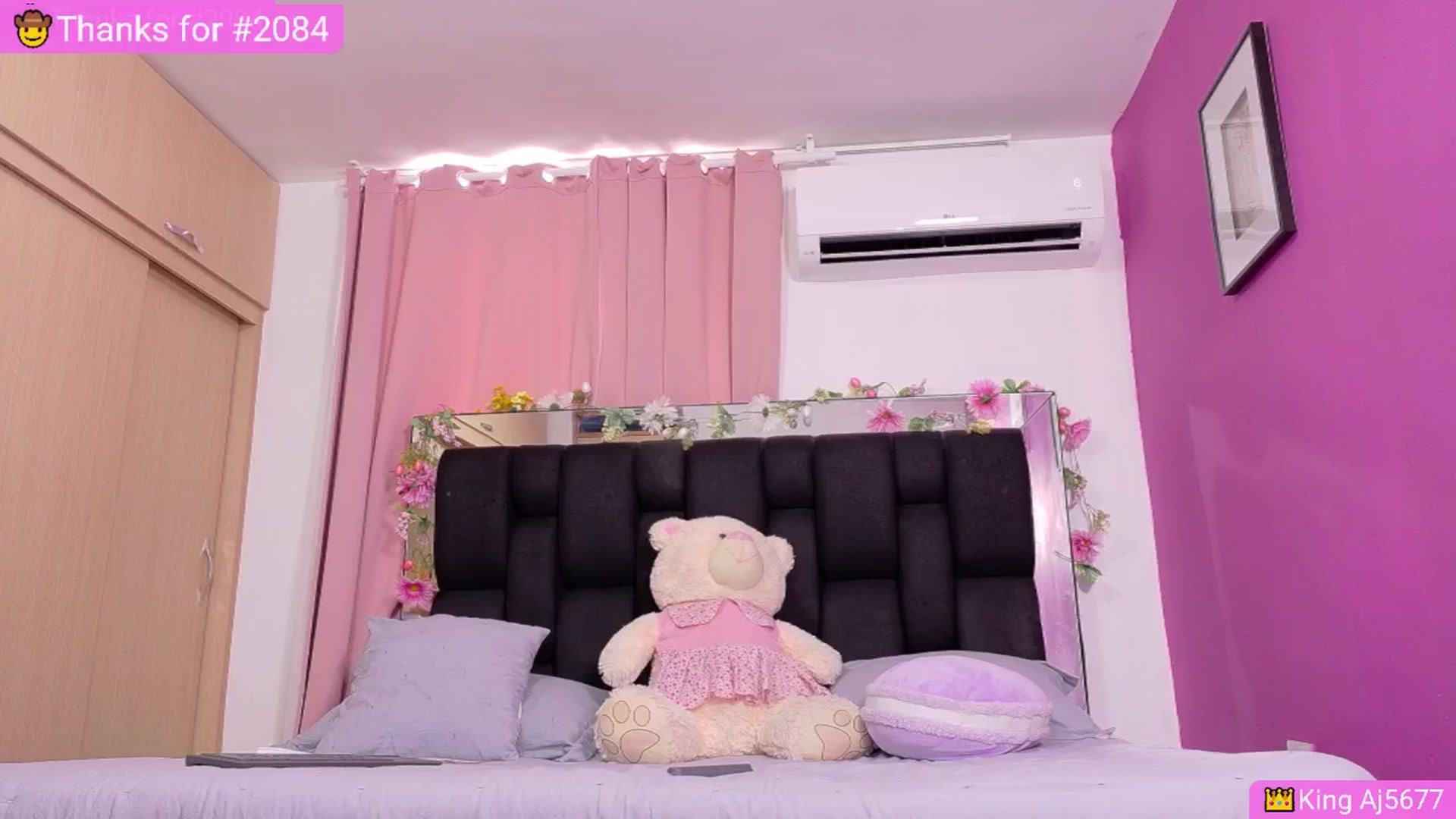 Gallery image thumbnail from Baby_Sweet01's myfreecams stream on, 08/27/2025, 20:01 image 2 of 20