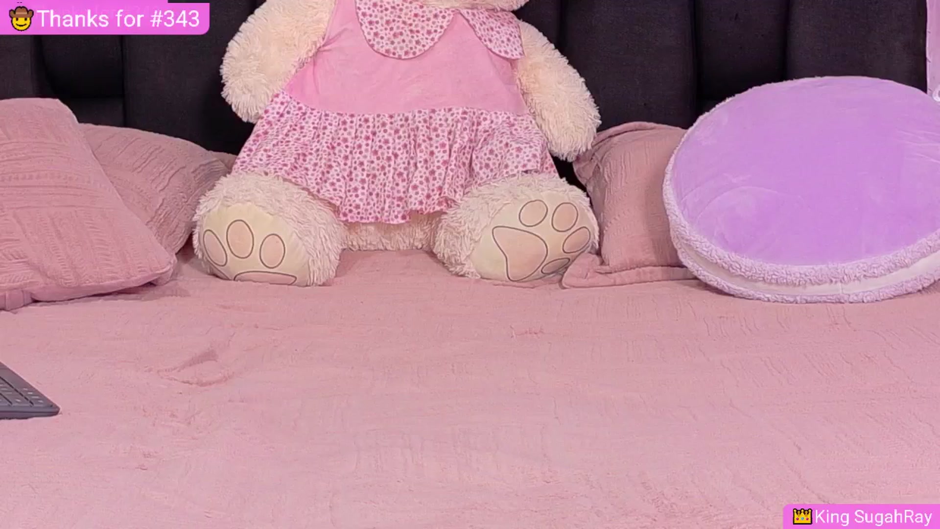 Gallery image thumbnail from Baby_Sweet01's myfreecams stream on, 09/06/2025, 22:33 image 9 of 20