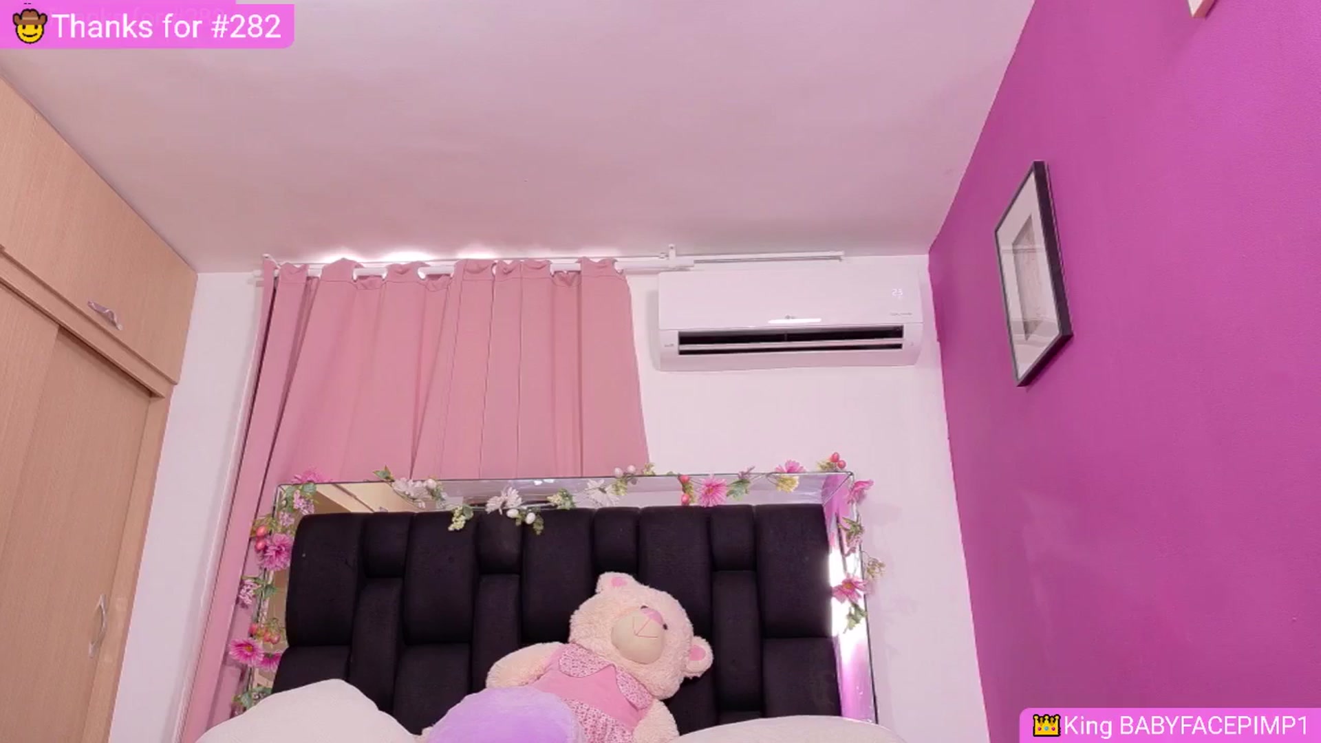 Gallery image thumbnail from Baby_Sweet01's myfreecams stream on, 09/25/2025, 21:49 image 15 of 20