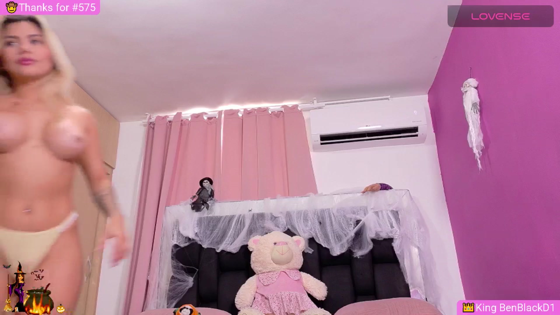 Gallery image thumbnail from Baby_Sweet01's myfreecams stream on, 10/09/2025, 21:38 image 6 of 20