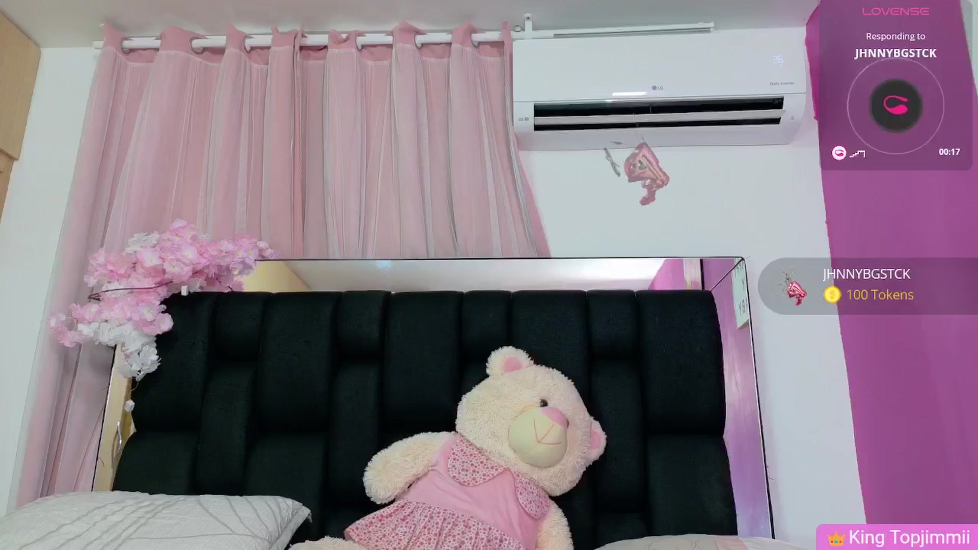 Gallery image thumbnail from Baby_Sweet01's myfreecams stream on, 01/26/2026, 23:00 image 13 of 20
