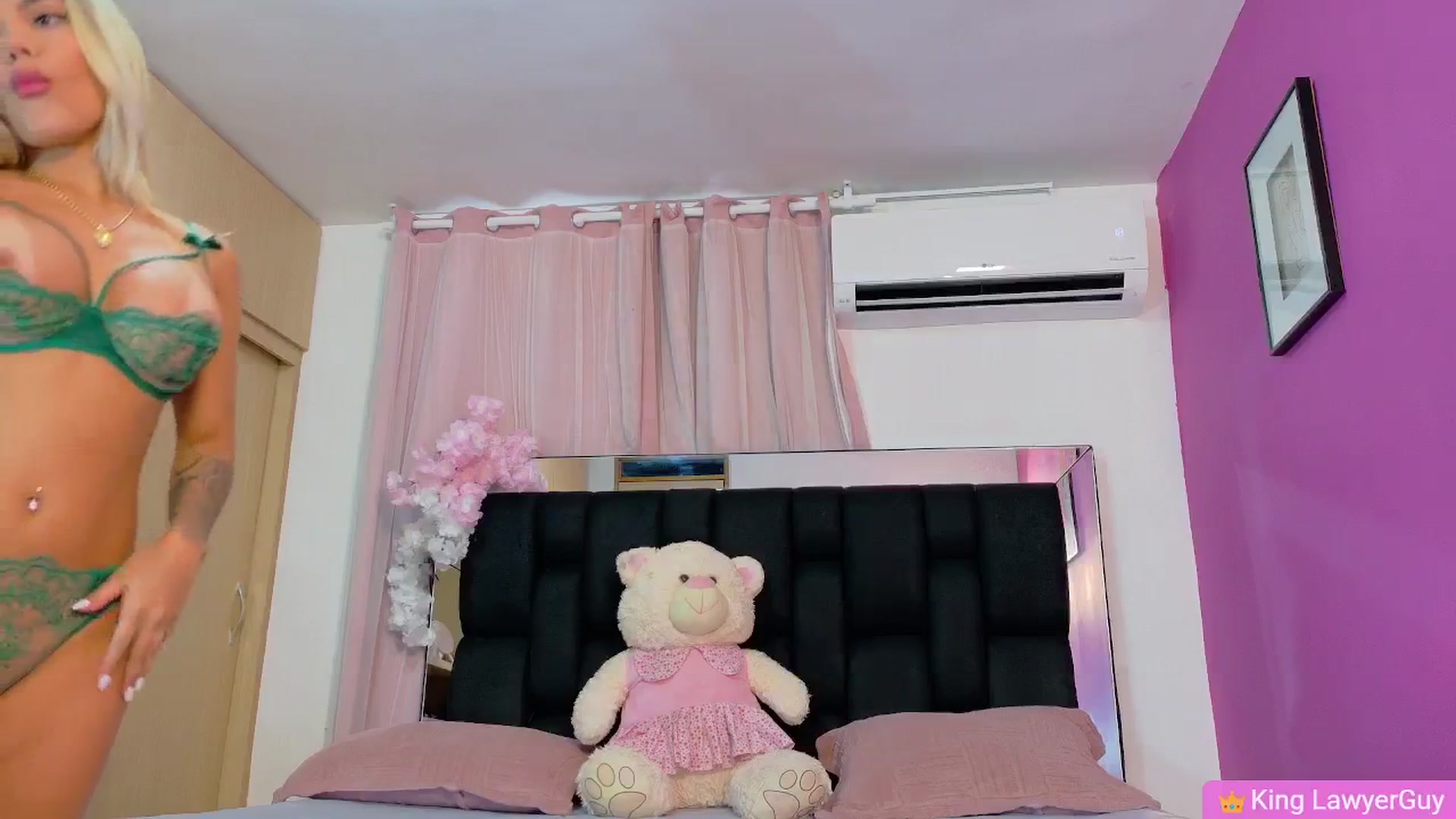 Gallery image thumbnail from Baby_Sweet01's myfreecams stream on, 02/23/2026, 19:49 image 7 of 20