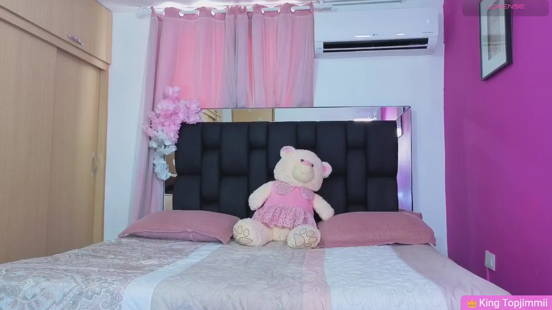 Gallery image thumbnail from Baby_Sweet01's myfreecams stream on, 04/10/2026, 19:50 image 8 of 20
