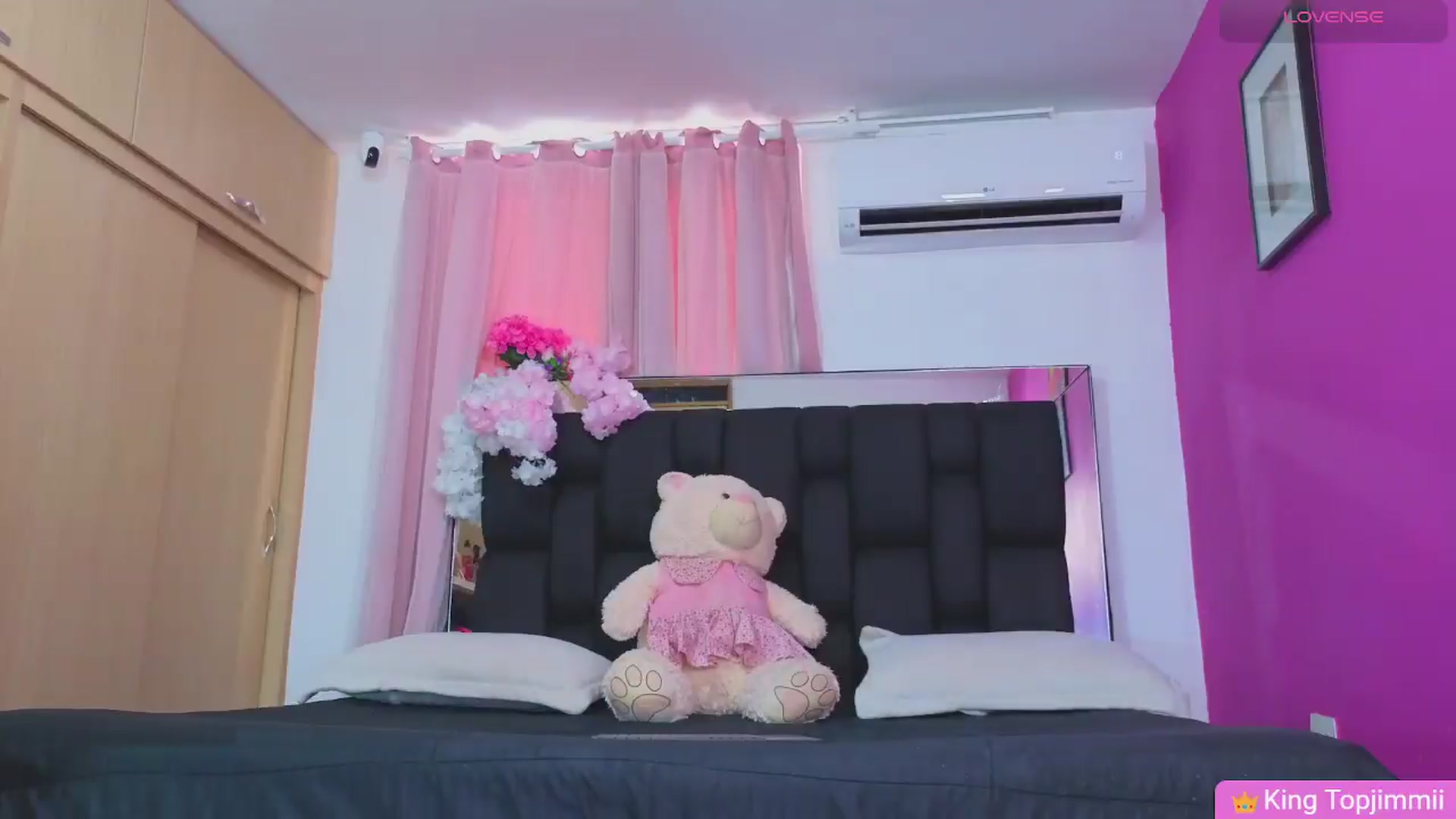 Gallery image thumbnail from Baby_Sweet01's myfreecams stream on, 07/27/2026, 21:33 image 2 of 20