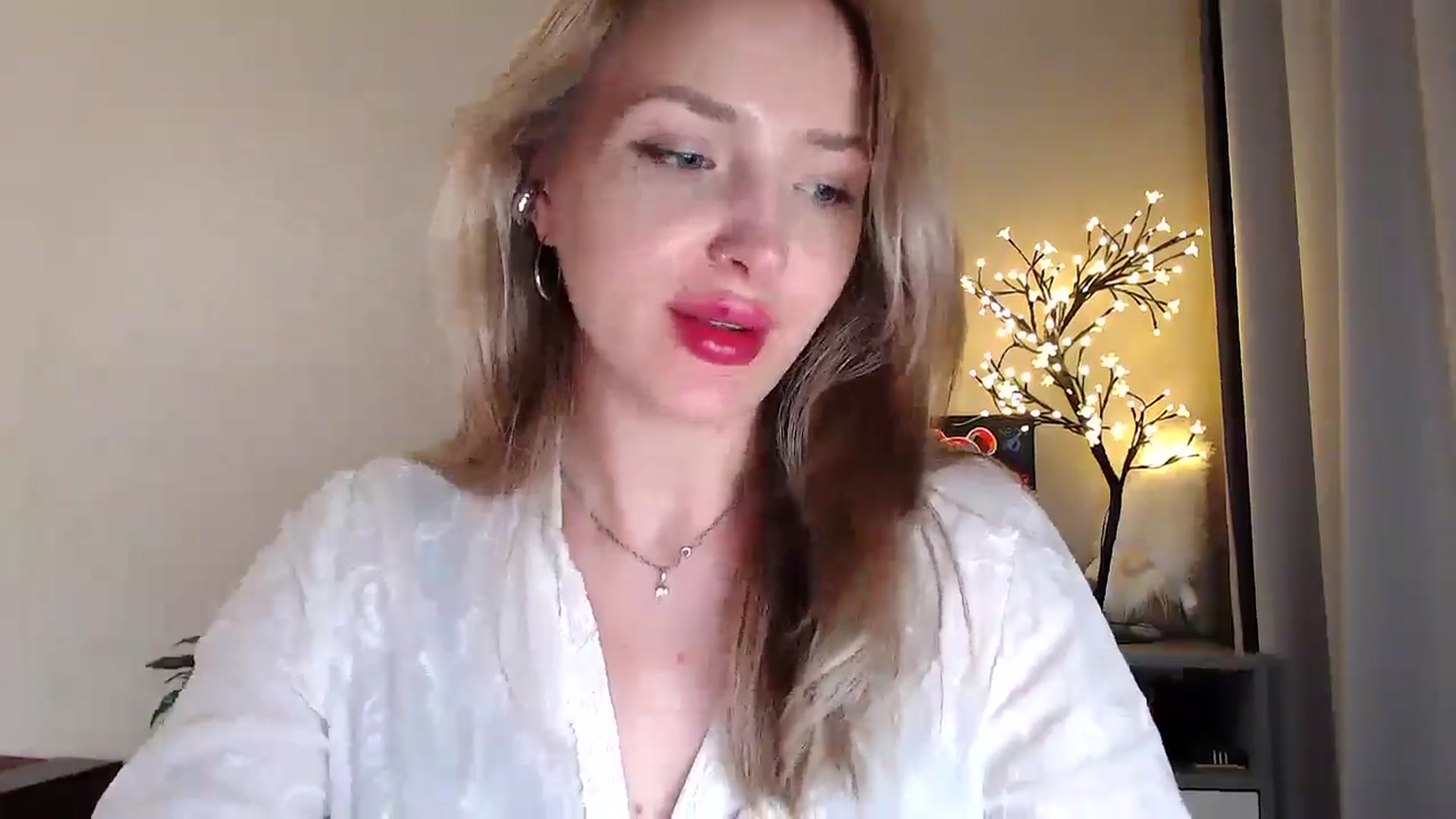 Gallery image thumbnail from Baby__Blue's myfreecams stream on, 07/20/2025, 19:33 image 20 of 20