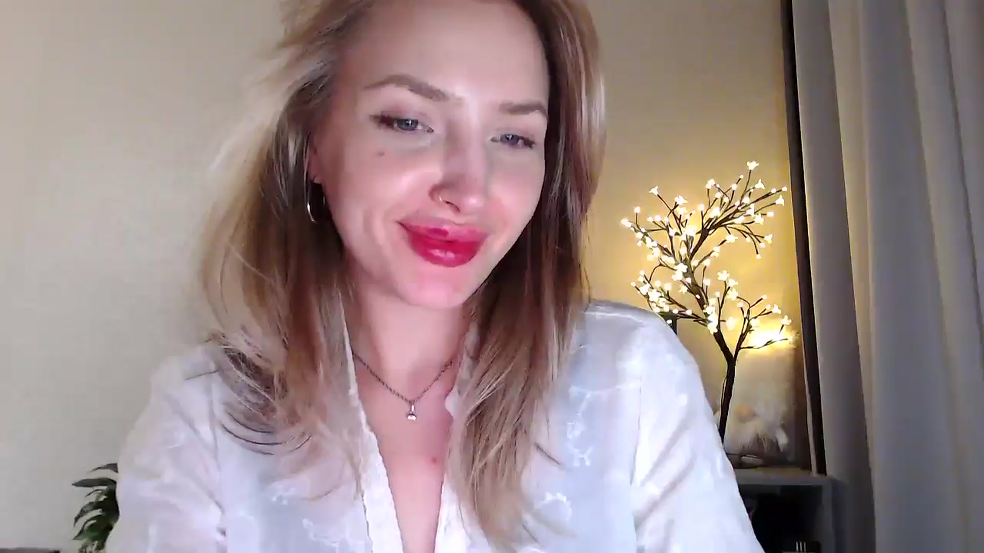 Gallery image thumbnail from Baby__Blue's myfreecams stream on, 07/20/2025, 20:55 image 20 of 20