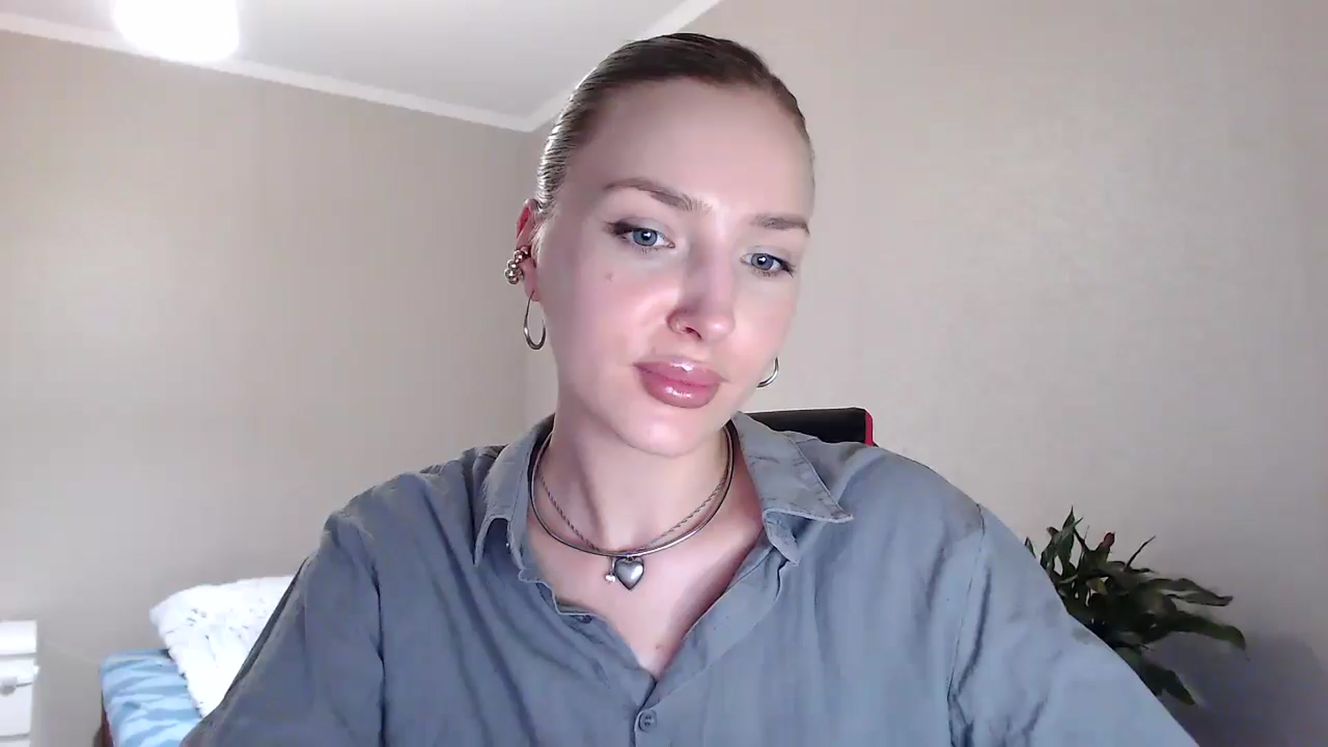 Gallery image thumbnail from Baby__Blue's myfreecams stream on, 07/22/2025, 14:47 image 9 of 20