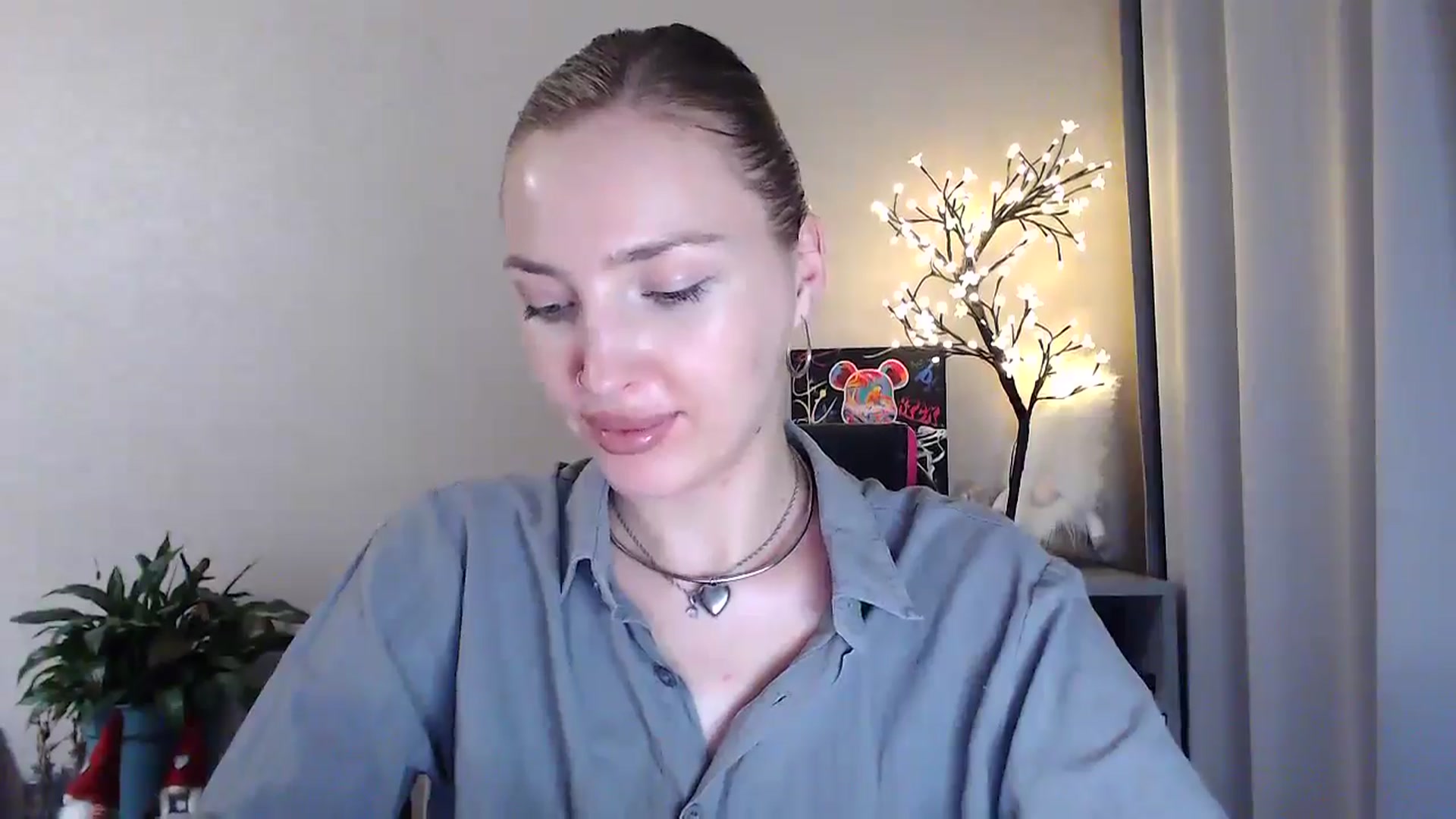 Gallery image thumbnail from Baby__Blue's myfreecams stream on, 07/22/2025, 21:08 image 18 of 20