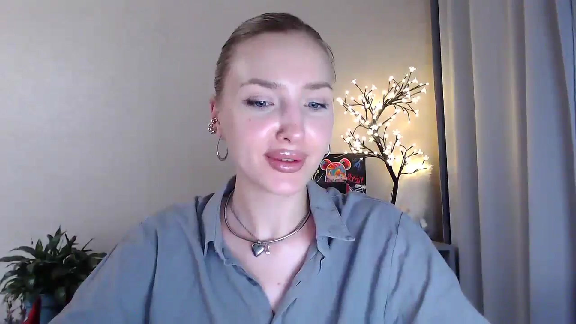 Gallery image thumbnail from Baby__Blue's myfreecams stream on, 07/22/2025, 21:08 image 9 of 20