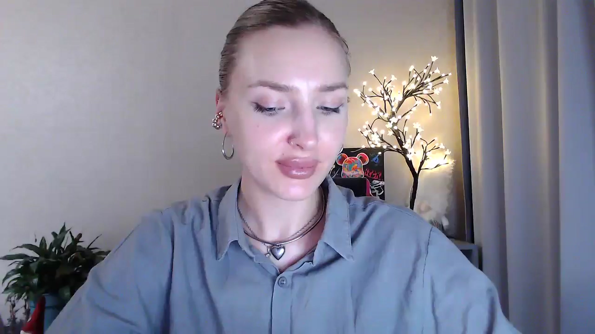 Gallery image thumbnail from Baby__Blue's myfreecams stream on, 07/22/2025, 21:08 image 3 of 20