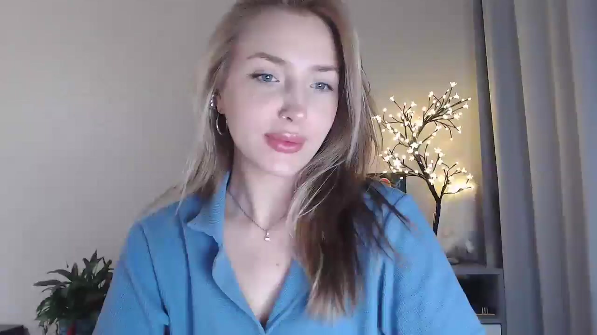 Gallery image thumbnail from Baby__Blue's myfreecams stream on, 07/24/2025, 16:04 image 10 of 20