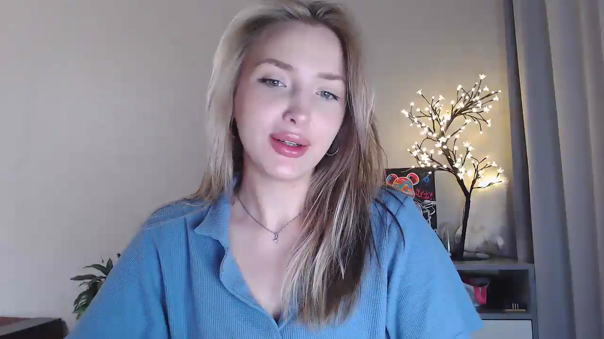 Gallery image thumbnail from Baby__Blue's myfreecams stream on, 07/24/2025, 16:04 image 13 of 20