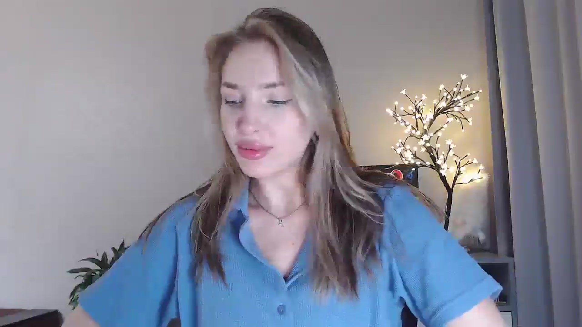 Gallery image thumbnail from Baby__Blue's myfreecams stream on, 07/24/2025, 16:04 image 12 of 20