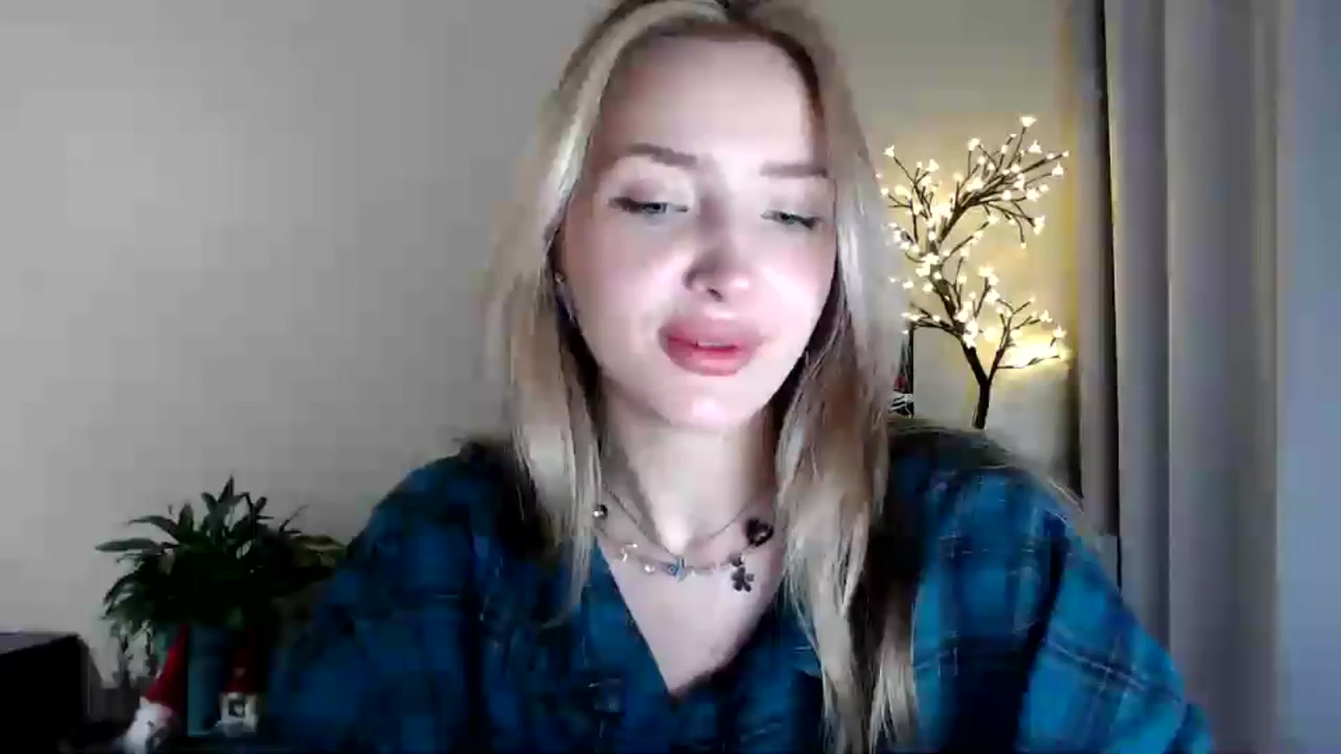 Gallery image thumbnail from Baby__Blue's myfreecams stream on, 07/26/2025, 22:03 image 14 of 20