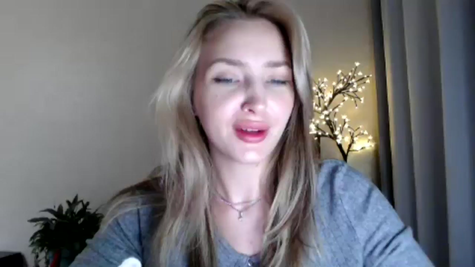 Gallery image thumbnail from Baby__Blue's myfreecams stream on, 07/27/2025, 20:24 image 15 of 20