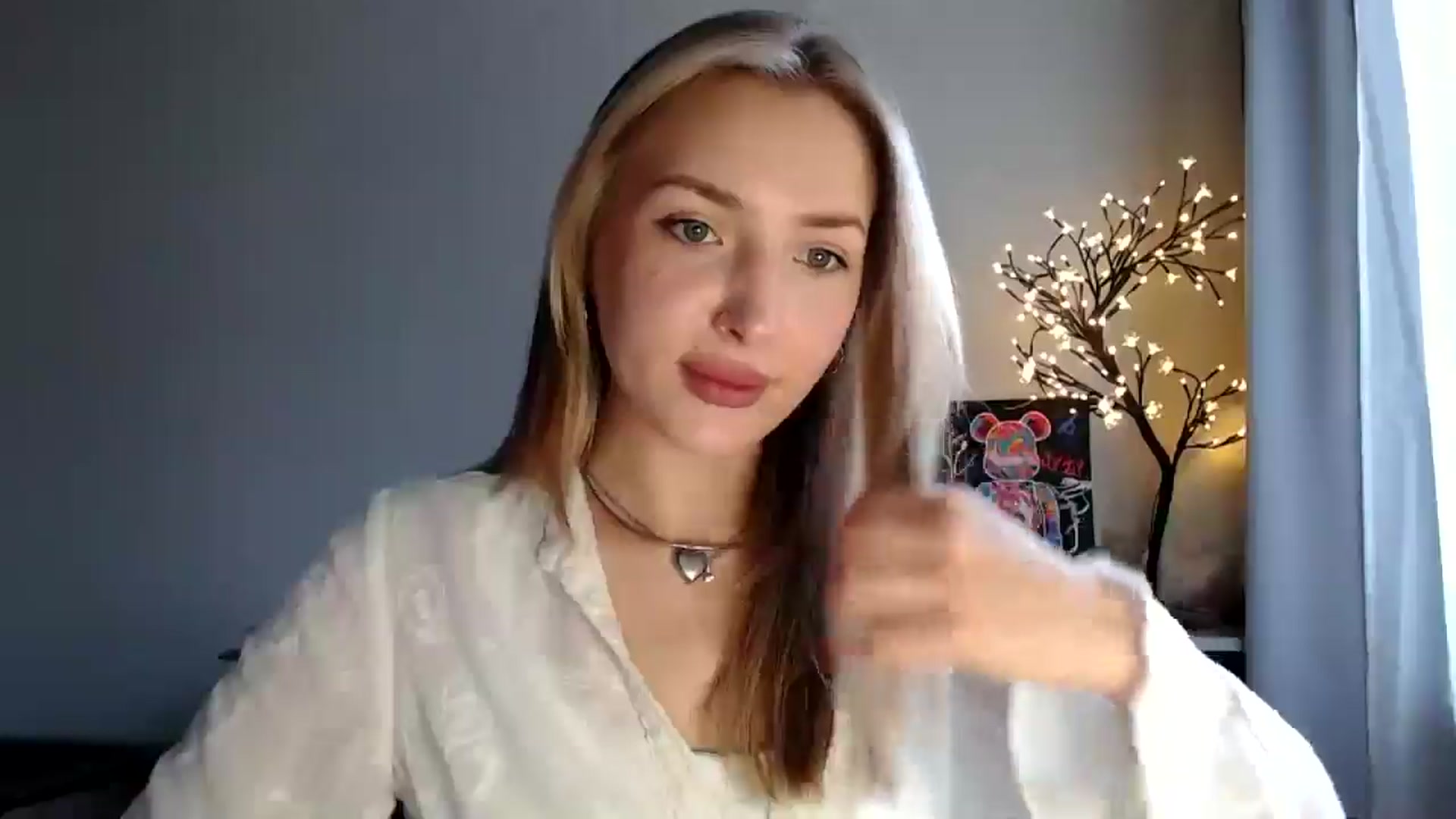 Gallery image thumbnail from Baby__Blue's myfreecams stream on, 07/28/2025, 14:44 image 6 of 20